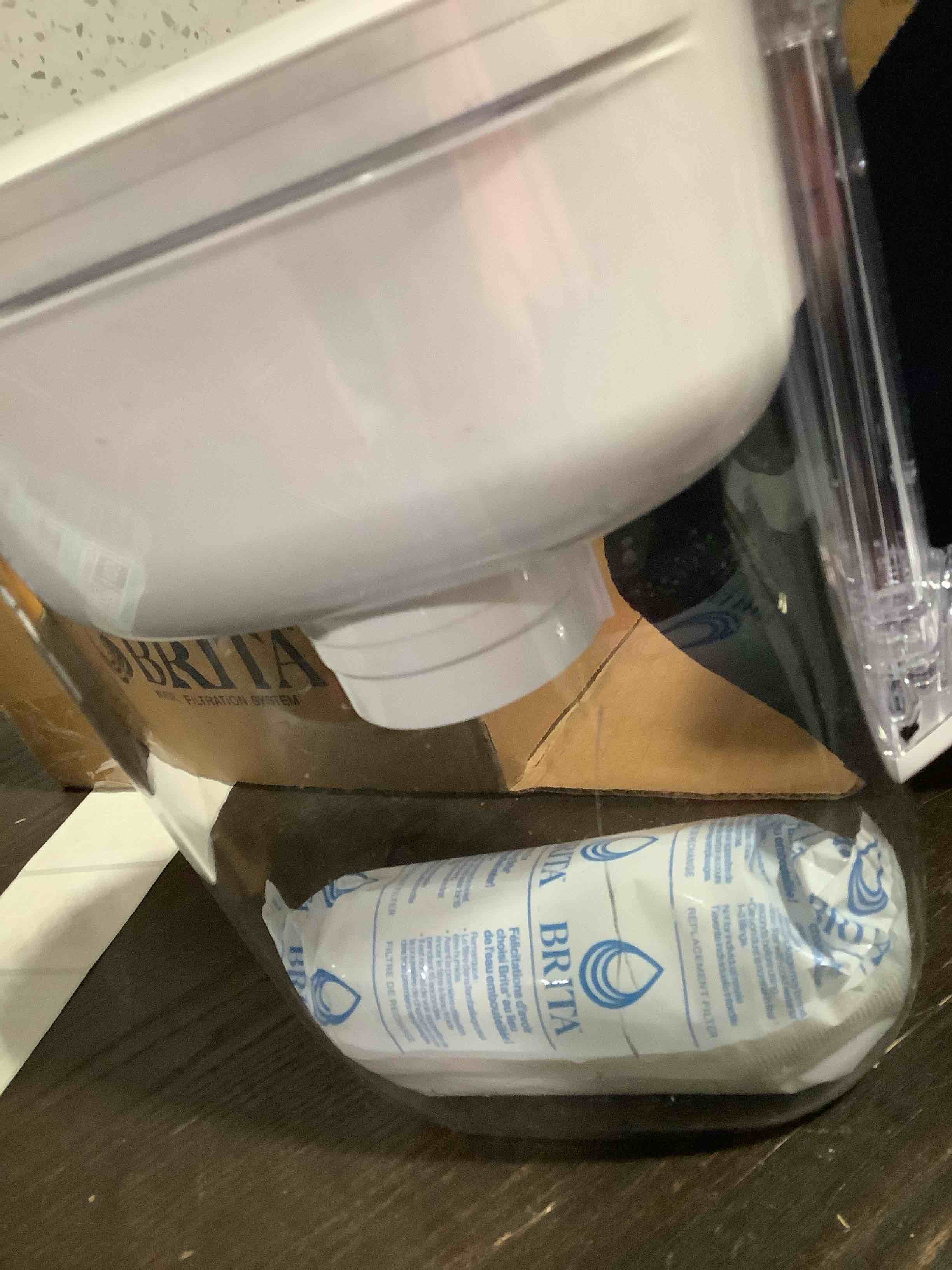 Condition photo showing As Is for brita metro water filter pitcher with smartlight change indicator, bpa-free, replaces 1,800 plastic water bottles a year, lasts two months, includes 1 filter, small - 6-cup capacity, white original white