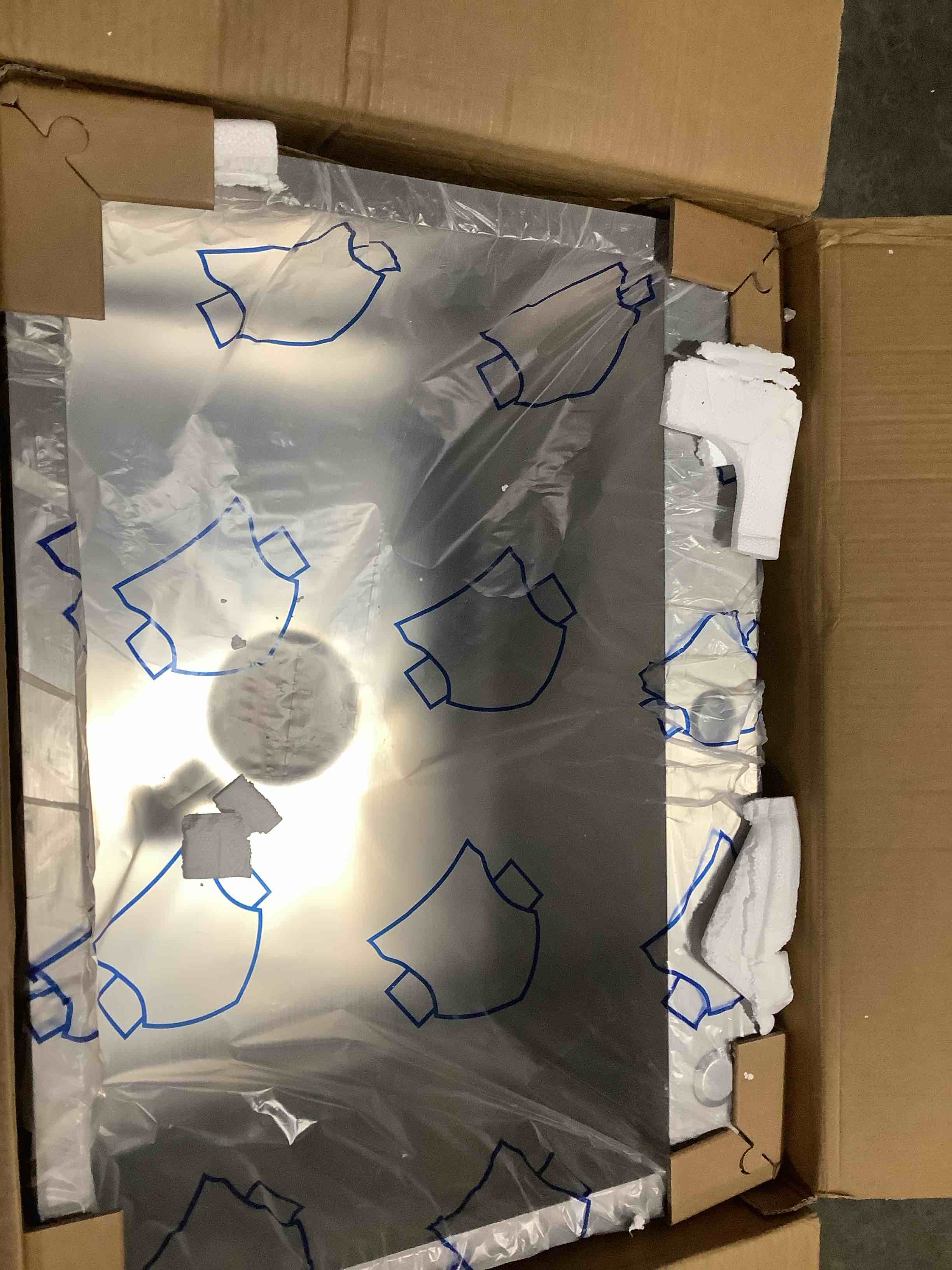 https://s3.amazonaws.com/lotting-images-prod/NKYBargainOutlett/TEA3904992_1779547047923.jpeg