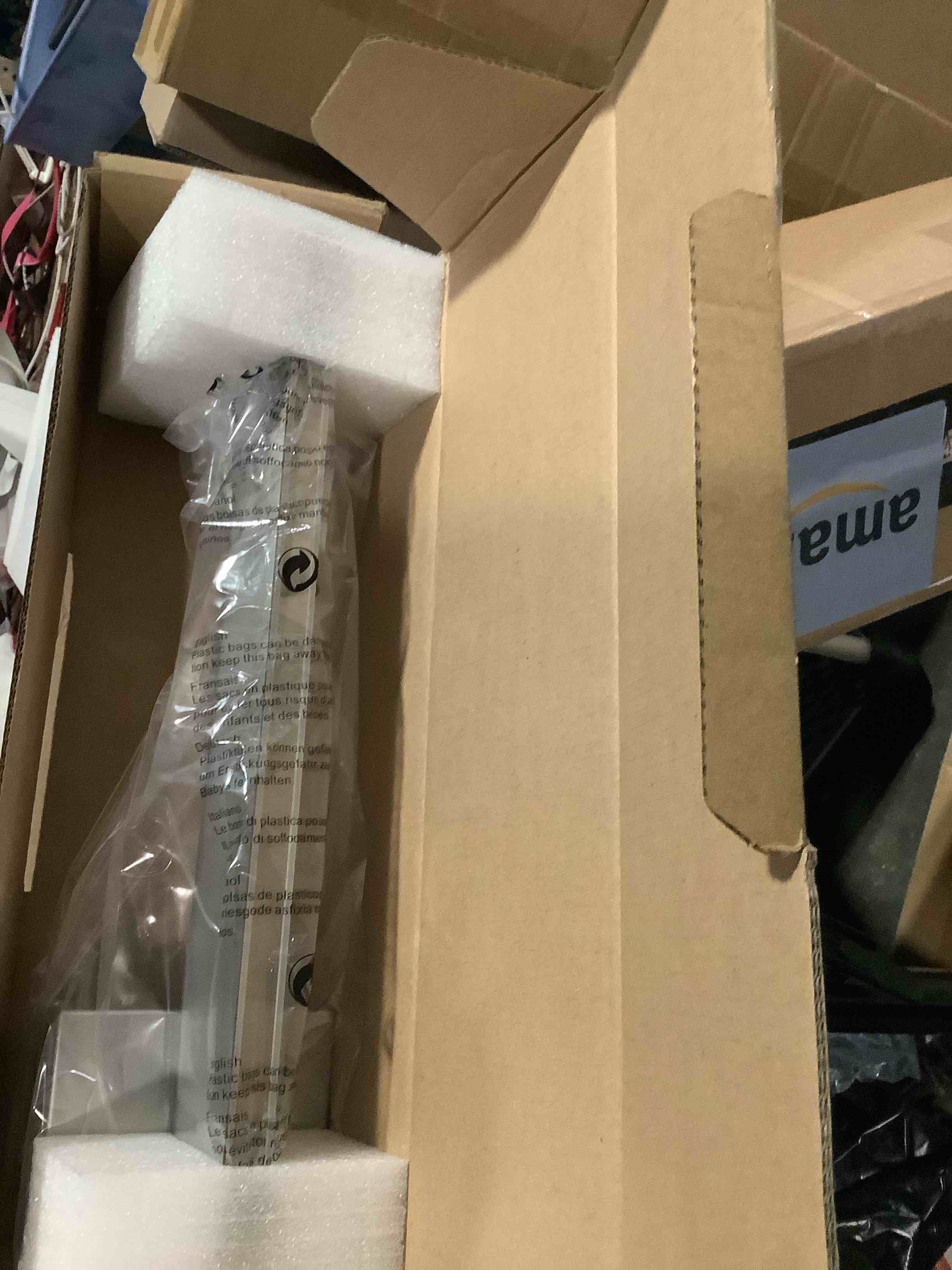https://s3.amazonaws.com/lotting-images-prod/NKYBargainOutlett/TEA3905038_1779813824281.jpeg