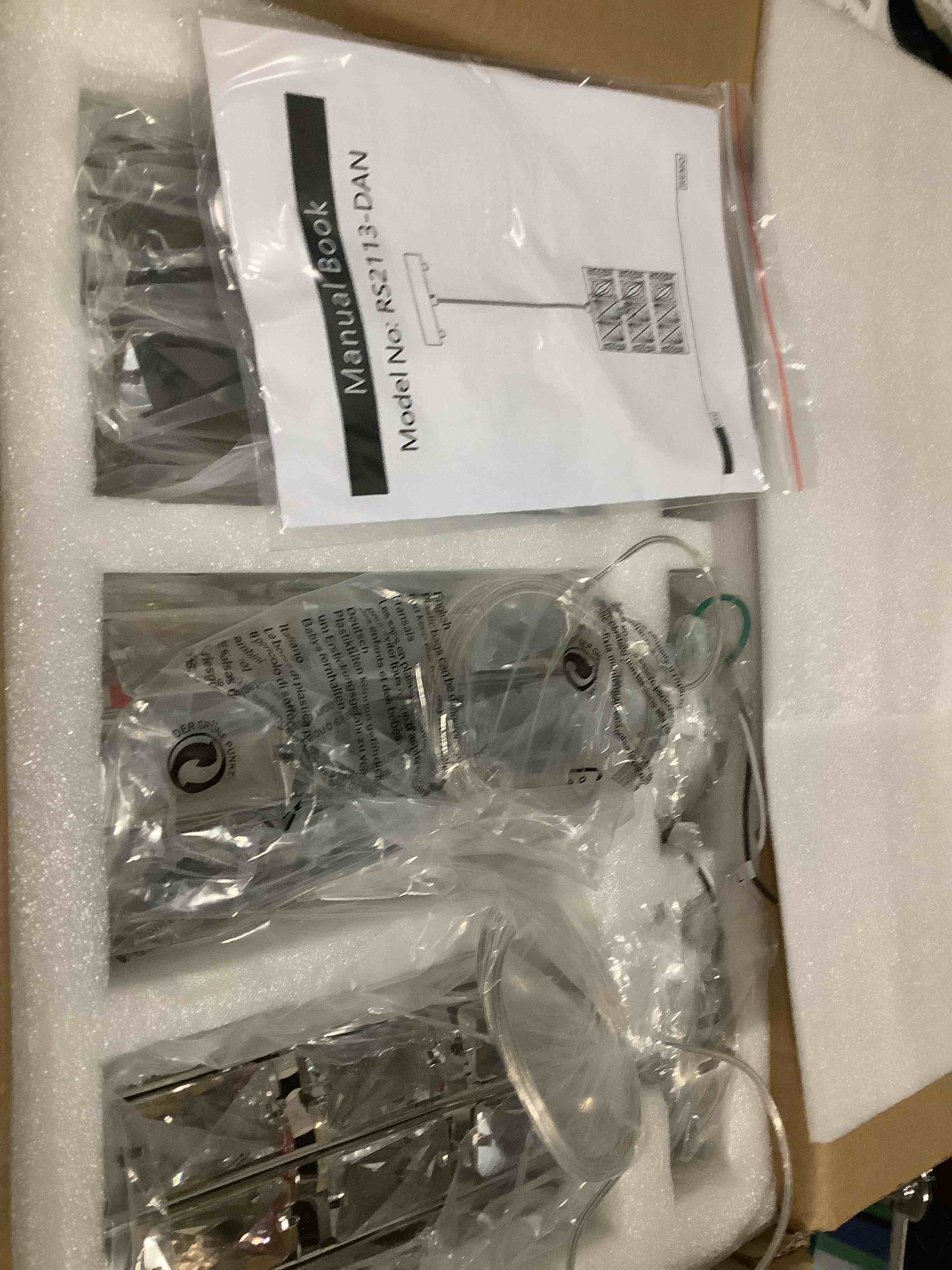 https://s3.amazonaws.com/lotting-images-prod/NKYBargainOutlett/TEA3905065_1779825544119.jpeg