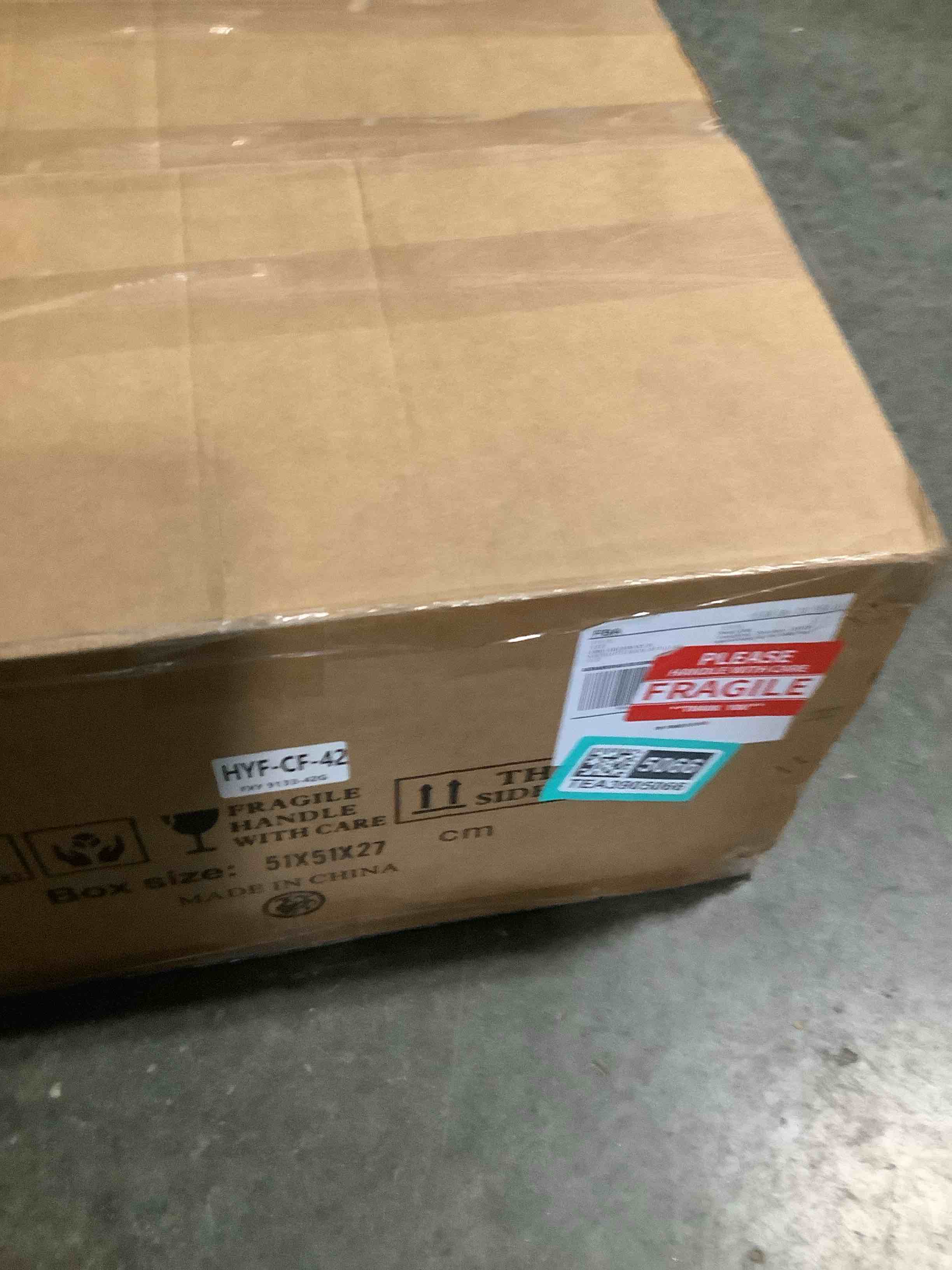https://s3.amazonaws.com/lotting-images-prod/NKYBargainOutlett/TEA3905066_1779823249213.jpeg