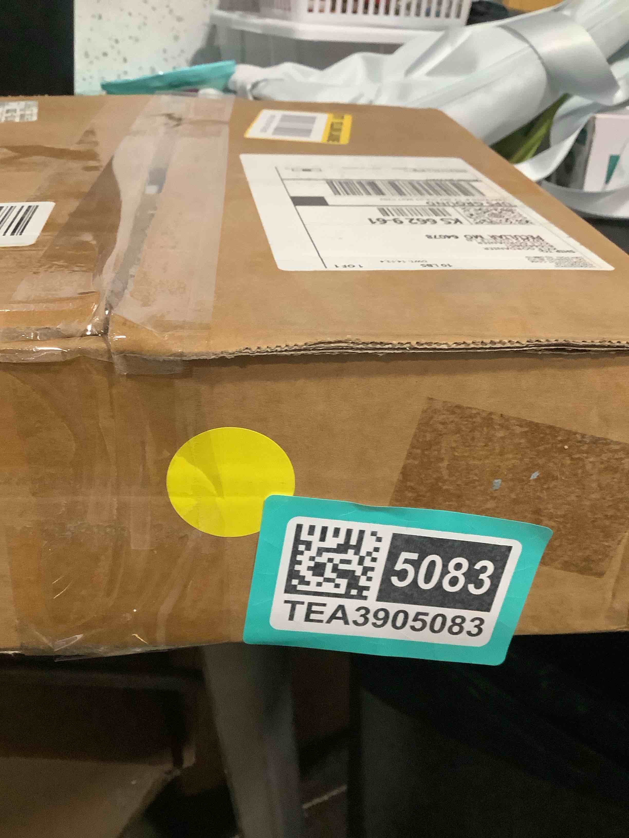 https://s3.amazonaws.com/lotting-images-prod/NKYBargainOutlett/TEA3905083_1779897533704.jpeg