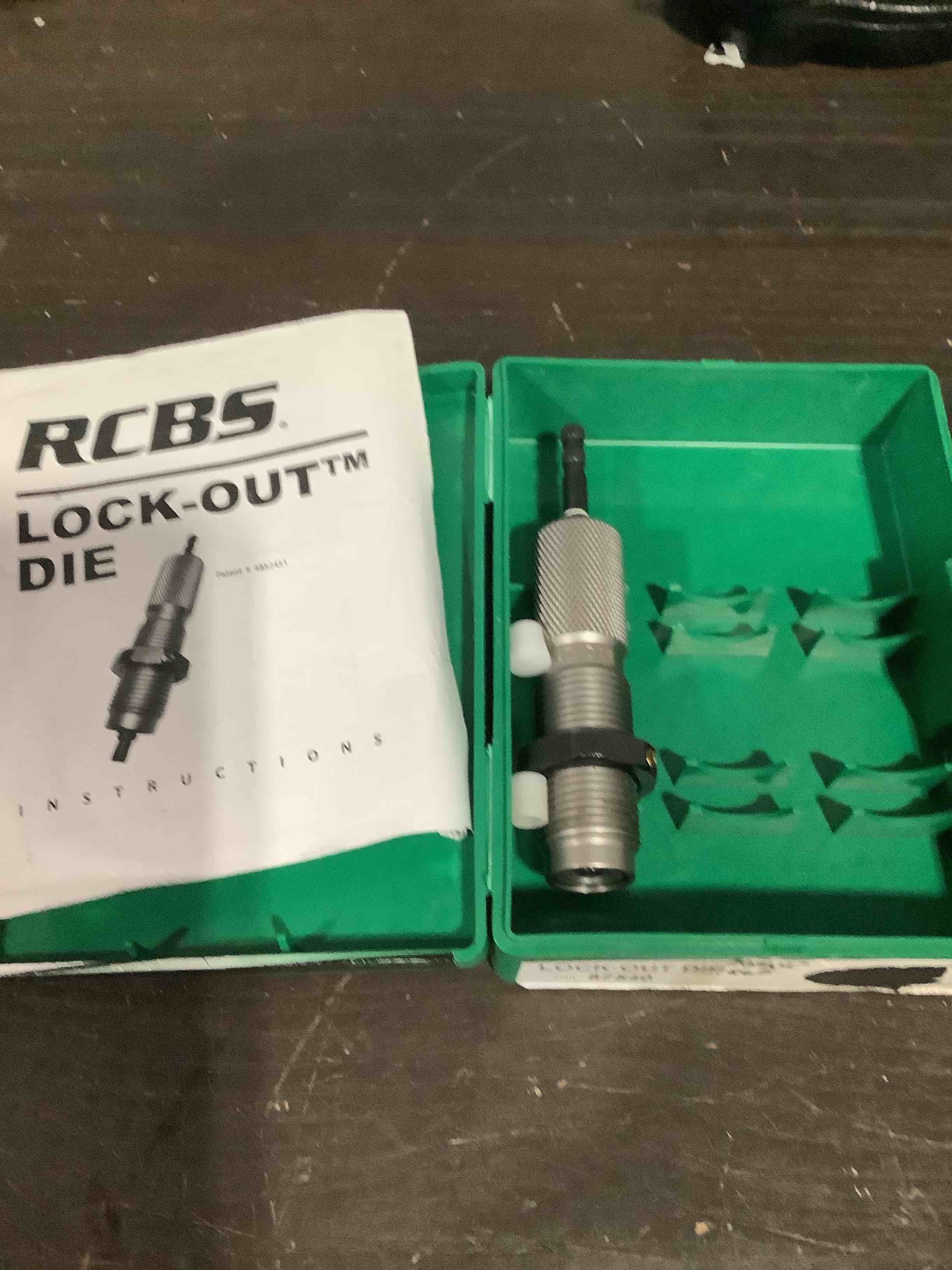 Condition photo showing Good Condition for rcbs lock-out die