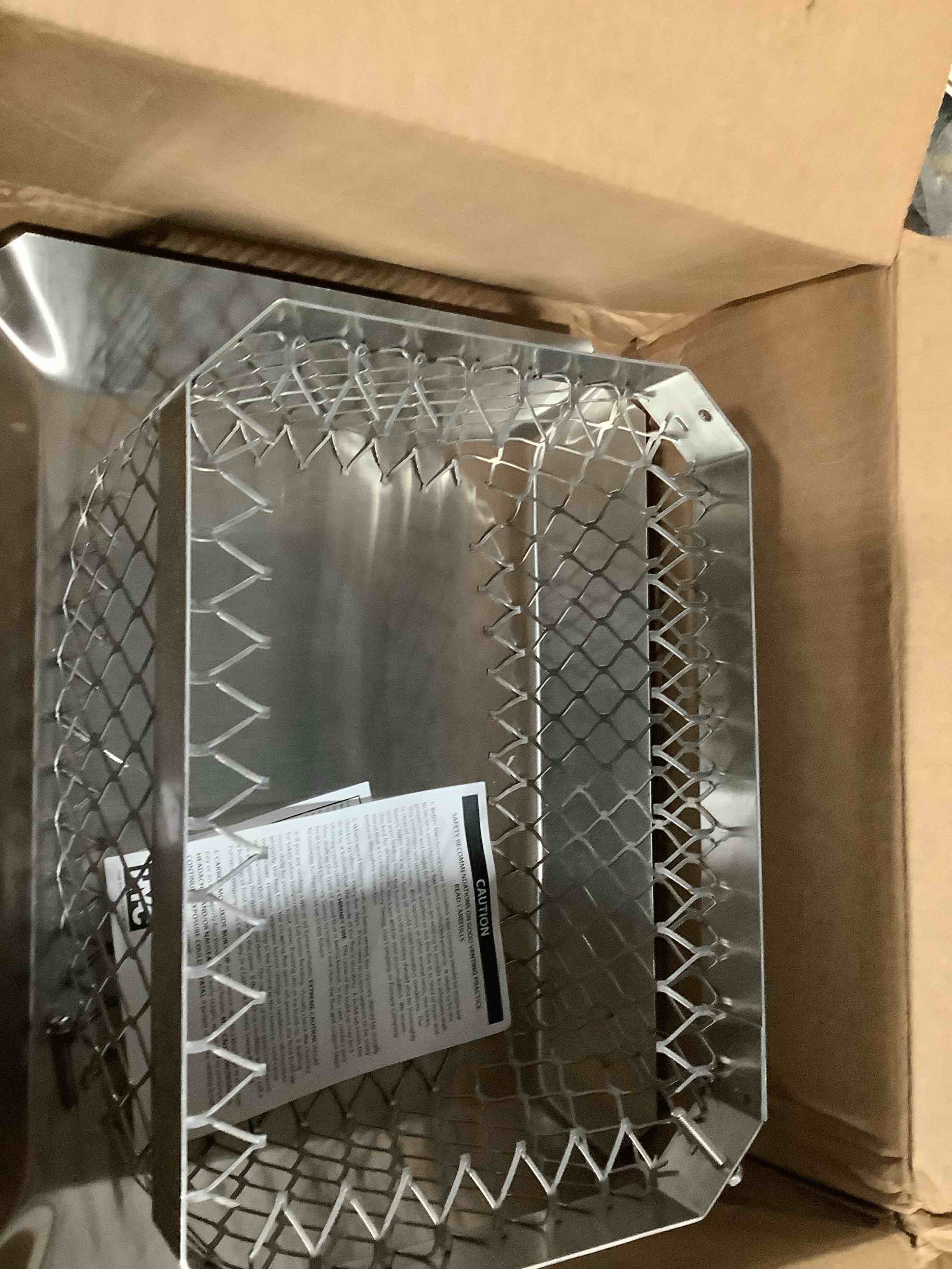 Condition photo showing Good Condition for shelter 9"x 13" single flue bolt-on chimney cap, fully assembled, stainless steel stainless steel 9" x 13"