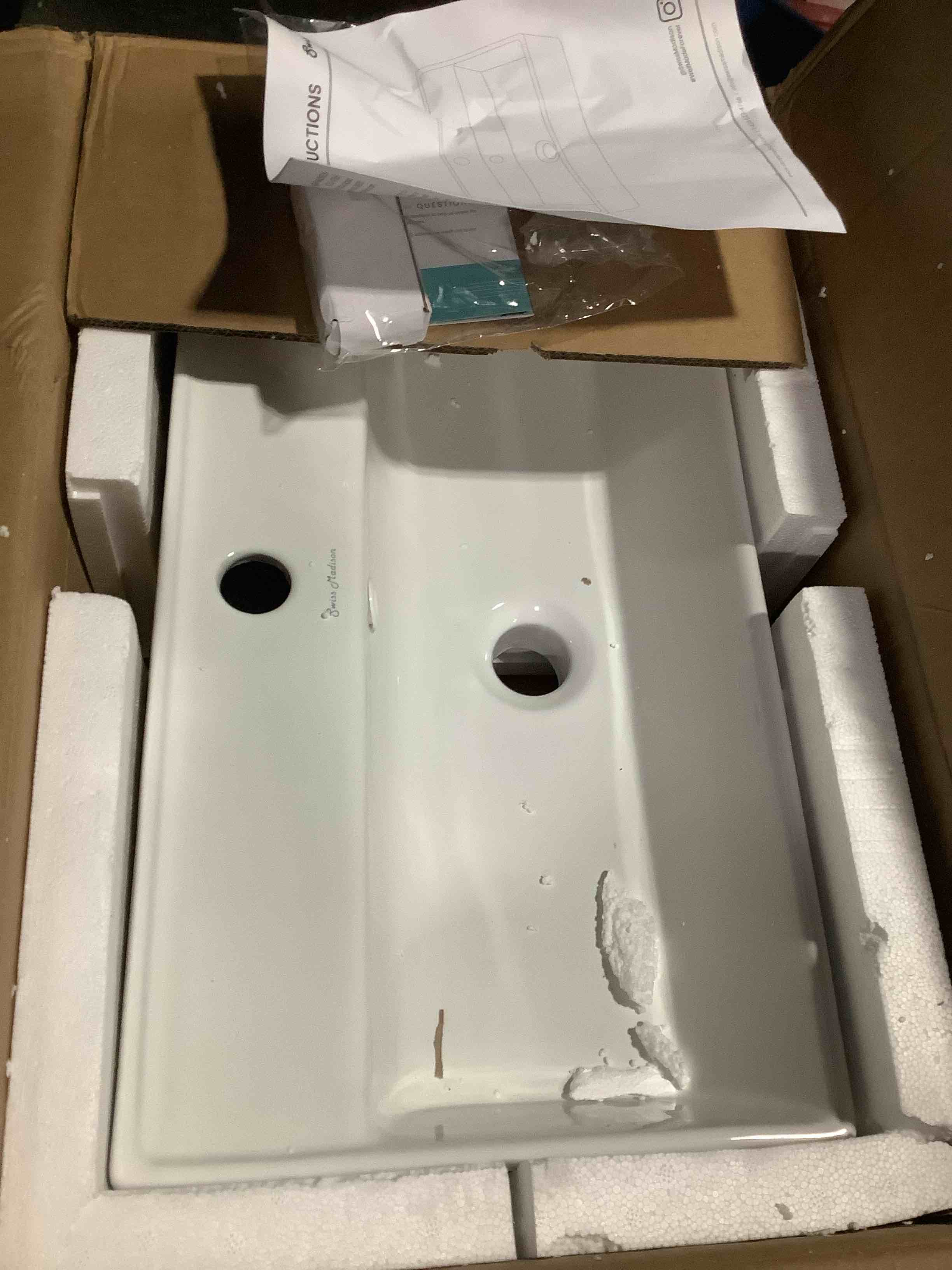 Condition photo showing Good Condition for swiss madison sm-ws318 claire ceramic wall hung sink glossy white 22" inch