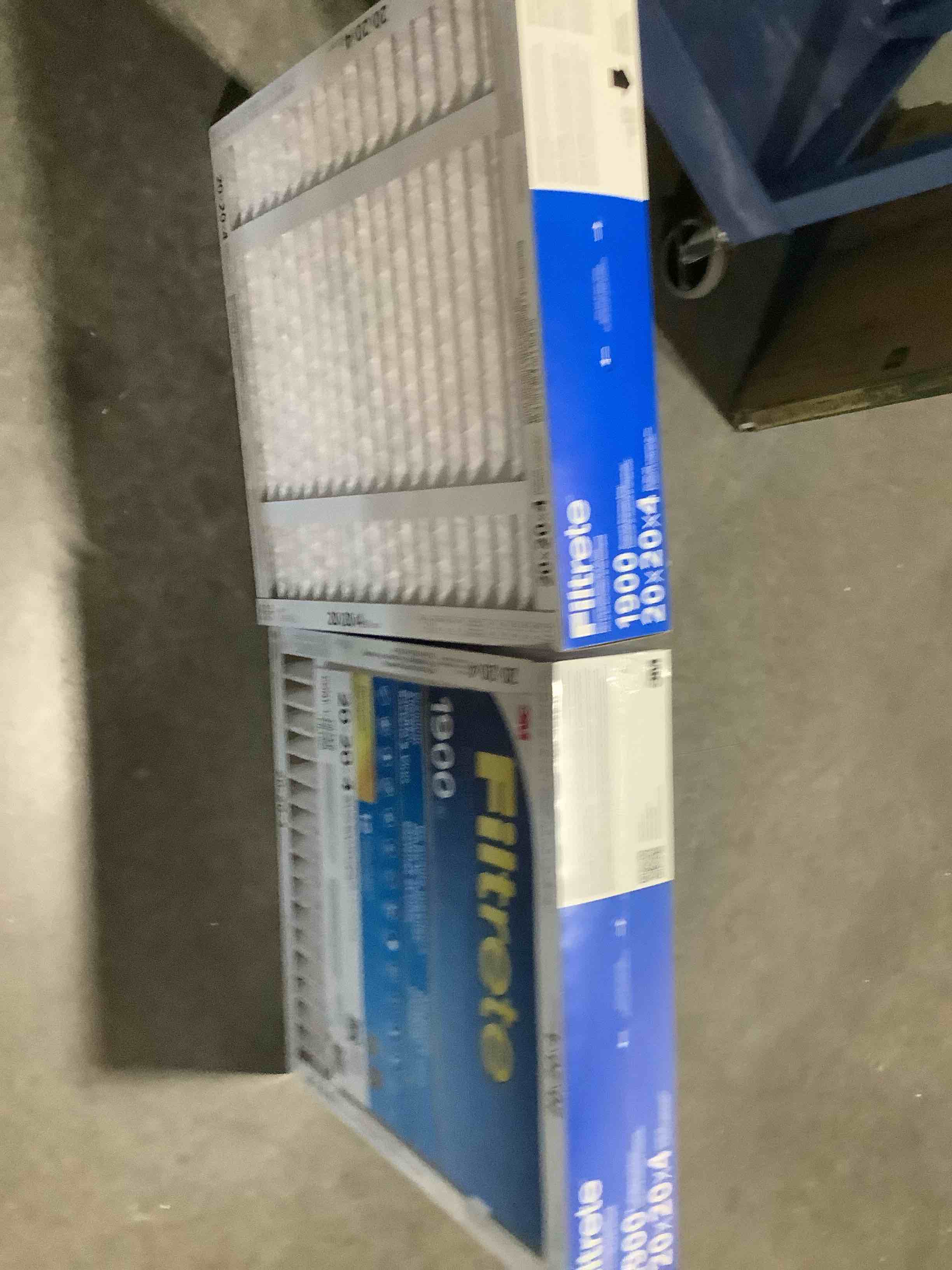Condition photo showing New/Like New for filtrete 20x20x4 ac furnace air filter, merv 13, mpr 1900, premium allergen, bacteria & virus filter, electrostatic air cleaning filter, 2-pack (actual size 19.75 x 19.75 x 4.31 in) 20x20x4 (standard)
