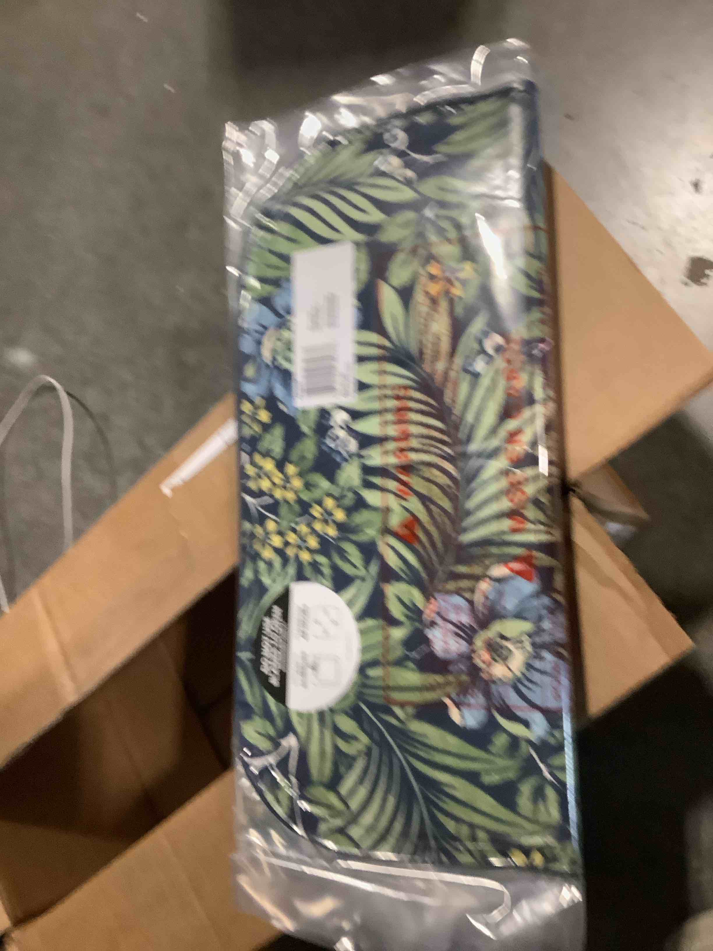 Condition photo showing New/Like New for arden indoor/outdoor foam seat pad, 2 pack, 17 x 16, patio cushion, water repellent, fade resistant, foam cushion sapphire morrison floral 16 x 17 sapphire morrison floral 2