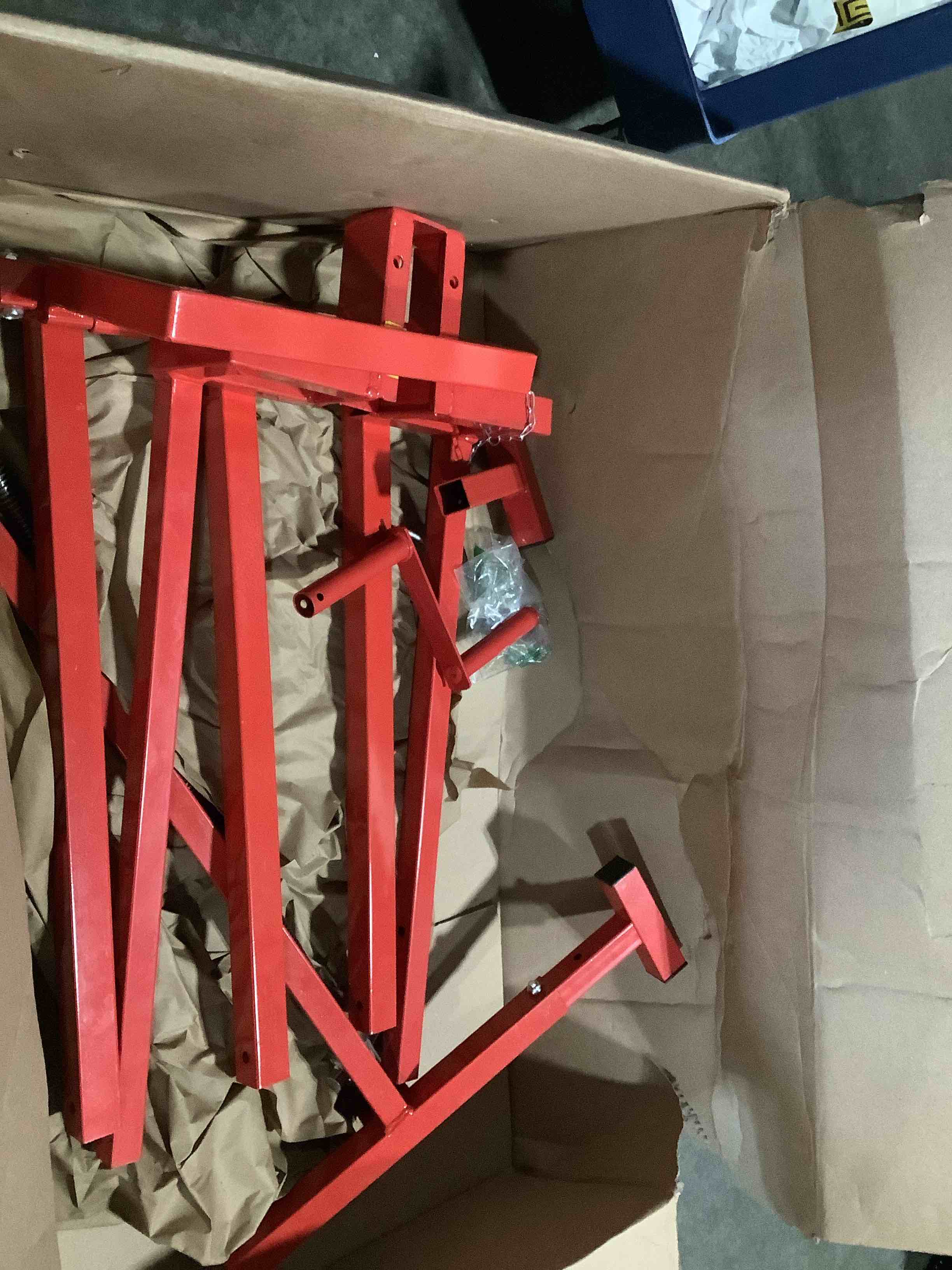 Condition photo showing Good Condition for kuafu lawn mower lift jack, telescopic maintenance jack for lawn mowers and garden tractors, manual handle & power tool extension red, go-3711