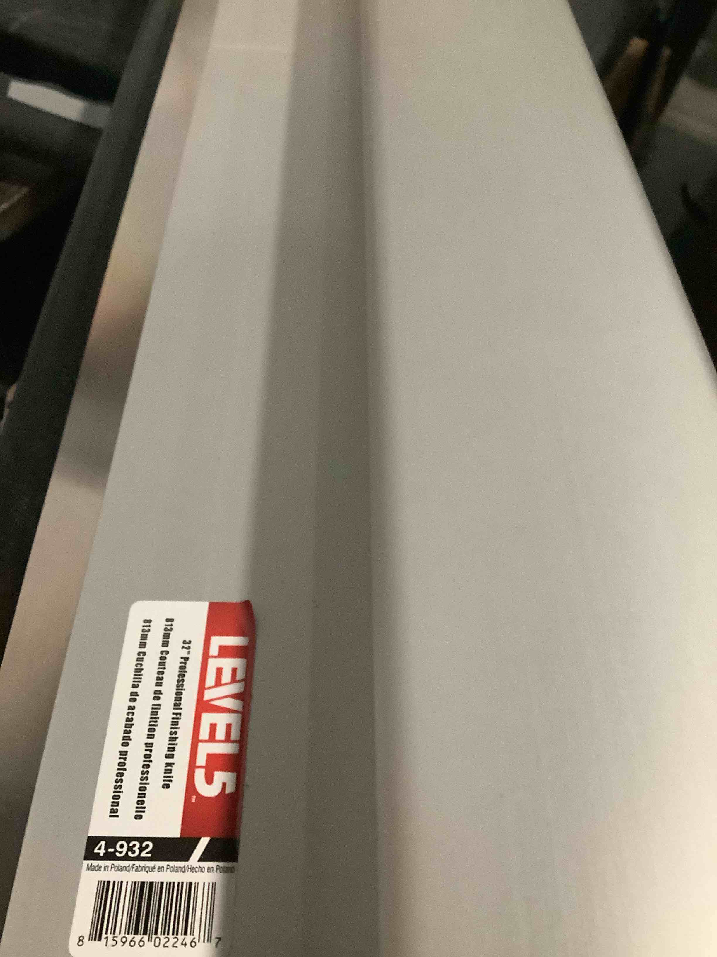 Condition photo showing Good Condition for level5 32-inch skimming blade | precision 0.3mm german stainless steel blade insert (replaceable), ergonomic aluminum blade profile | 4-932