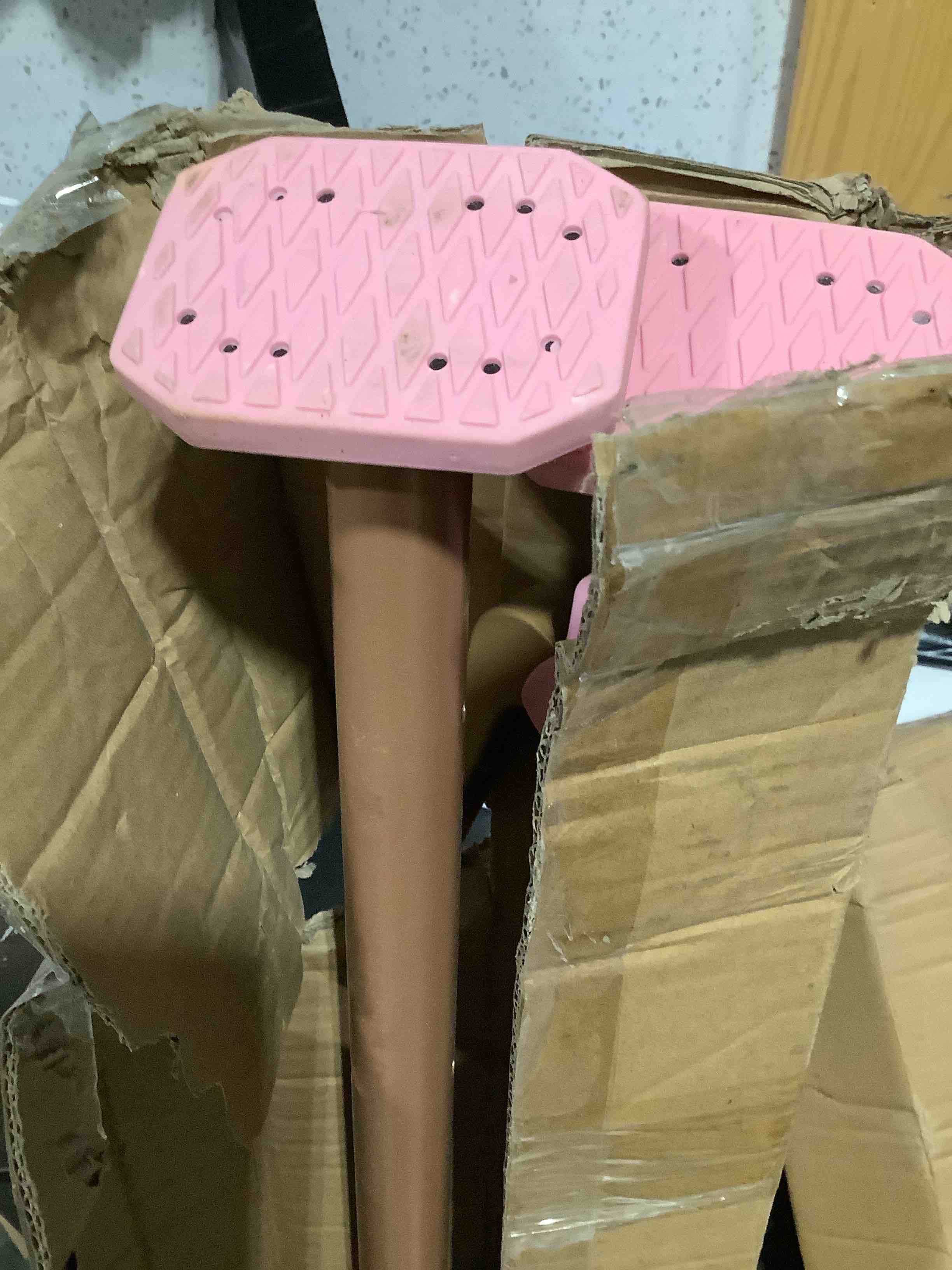 Condition photo showing Good Condition for 2pk adjustable telescopic support pole - cabinet jack, heavy duty third hand support system, support road, drywall lift, dust barrier & cargo bar, 54-115", holds 154lbs 54"-115" 2pk