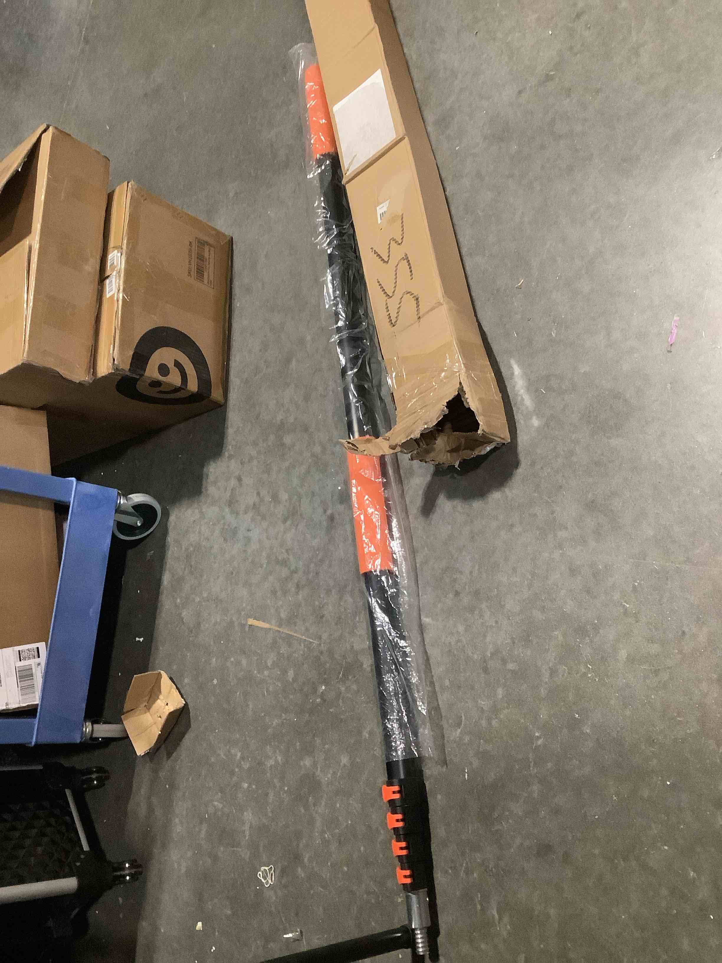Condition photo showing Good Condition for light bulb changer for high ceilings, 5-20ft telescopic pole 26ft max reach, segment lock & non-slip grip, suction cup & basket for multi-type bulbs, 3/4" acme thread for home/commercial use