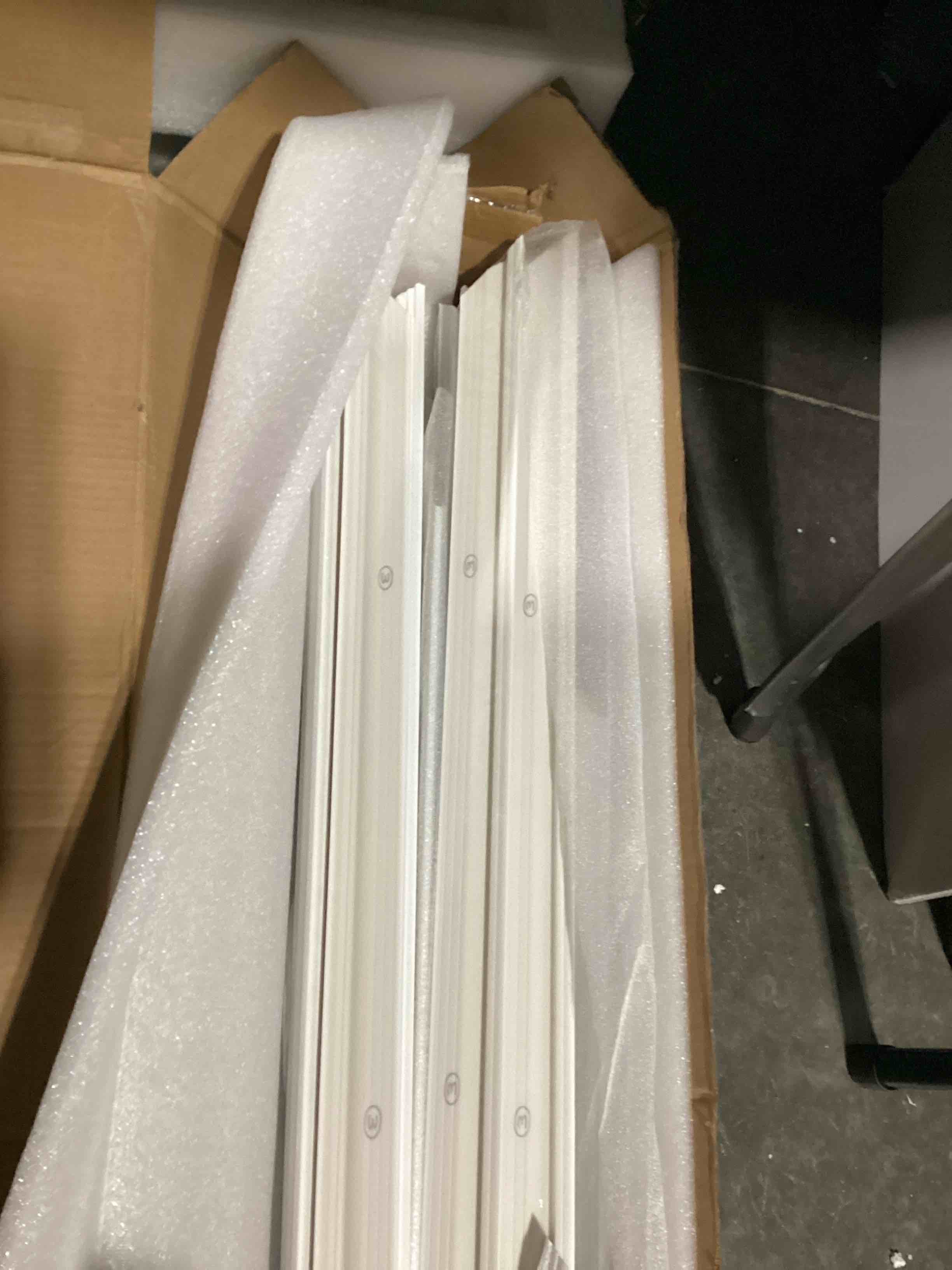 Condition photo showing Good Condition for gaahing 6 sets premade accent wall molding kit, pre-cut wainscoting panels, ready to assemble chair rail moulding for interior decoration 6 frames, style 2 white
