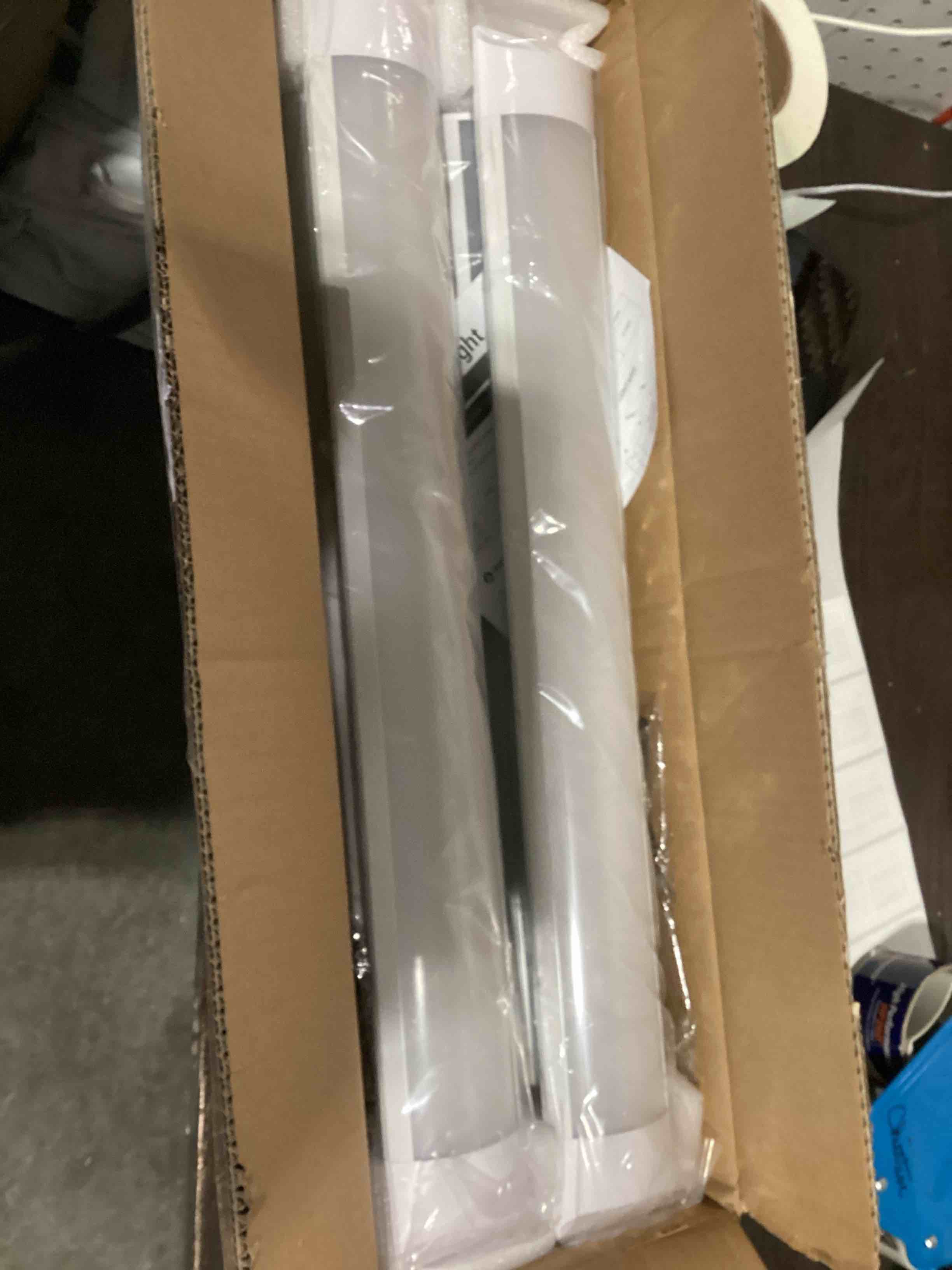 Condition photo showing Good Condition for dakason 4-pack 2ft led ceiling light for garage flush mount, 18w 2160lm led shop lighting closet light fixture, wraparound lights surface mount, 3/4/5000k adjustable