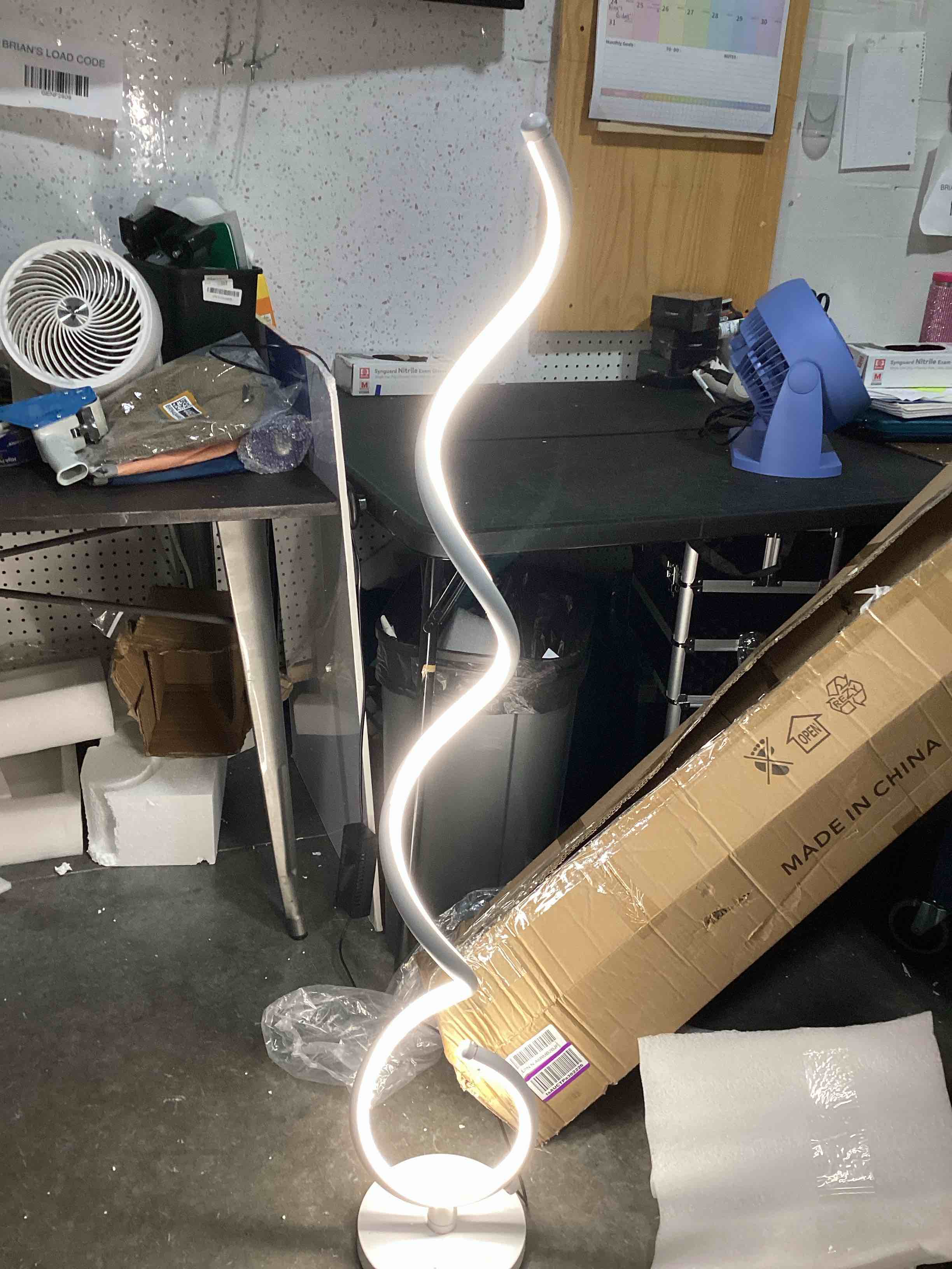 Condition photo showing Good Condition for spiral led floor lamp, 40w dimmable floor lamps for living room with remote control, stepless adjustable colors & brightness standing lamp reading corner floor lamp for bedroom, office -white white - spiral b