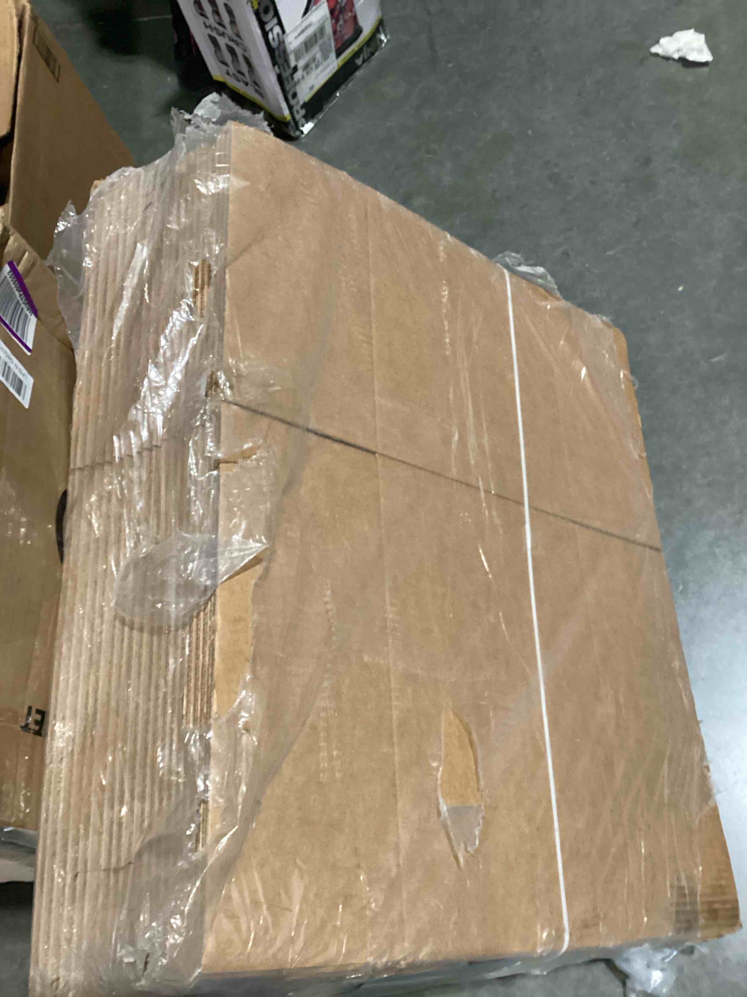 Condition photo showing Good Condition for amazon basics cardboard moving boxes for packing and shipping, medium size, 18" x 14" x 12", brown, 20-pack medium, 20-pack