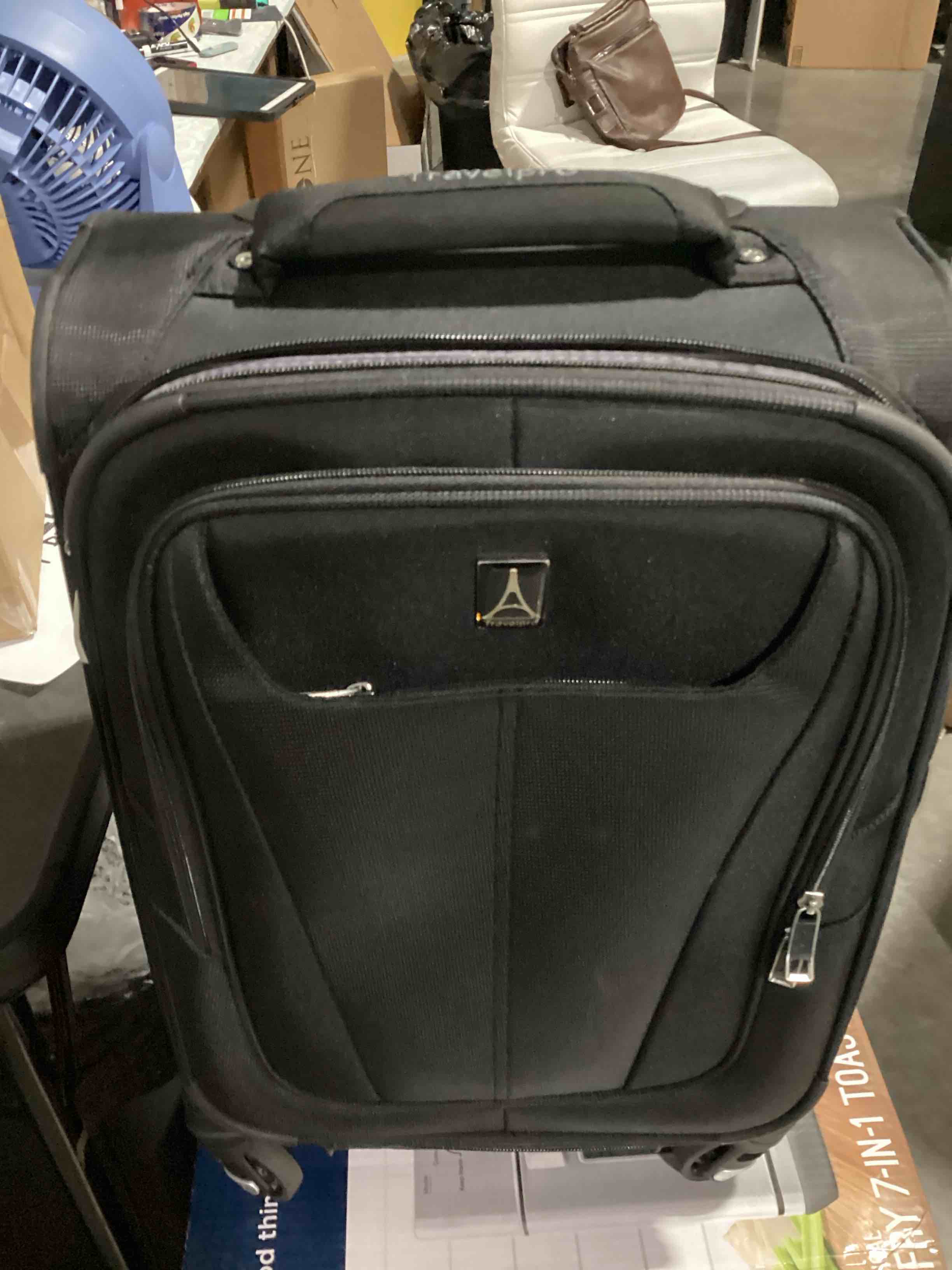 Condition photo showing Good Condition for travelpro maxlite 5 softside expandable luggage with 4 spinner wheels, lightweight suitcase, men and women, black, carry-on 21-inch black carry-on 21-inch