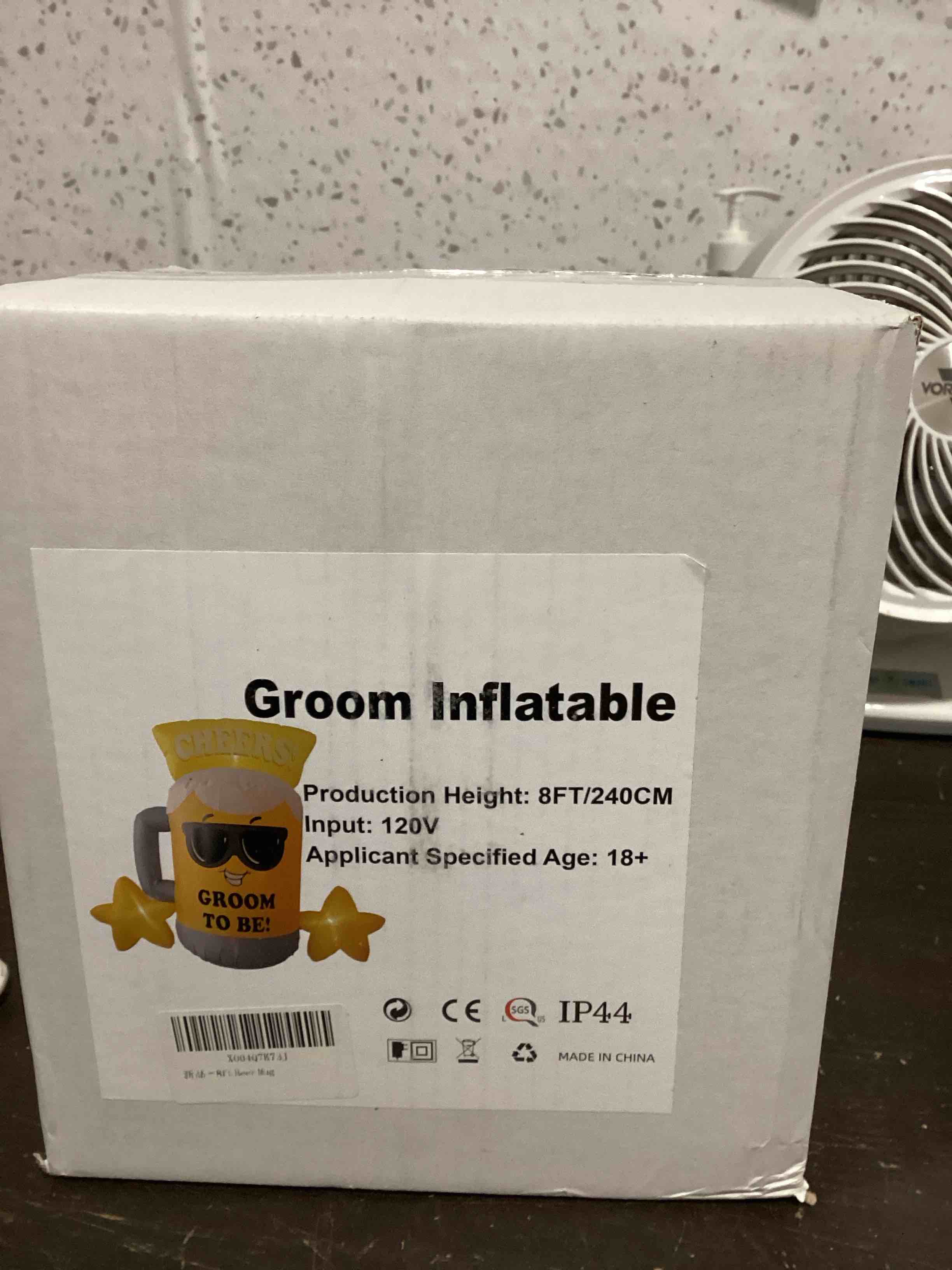 https://s3.amazonaws.com/lotting-images-prod/NKYBargainOutlett/TEA3906117_1781885425746.jpeg