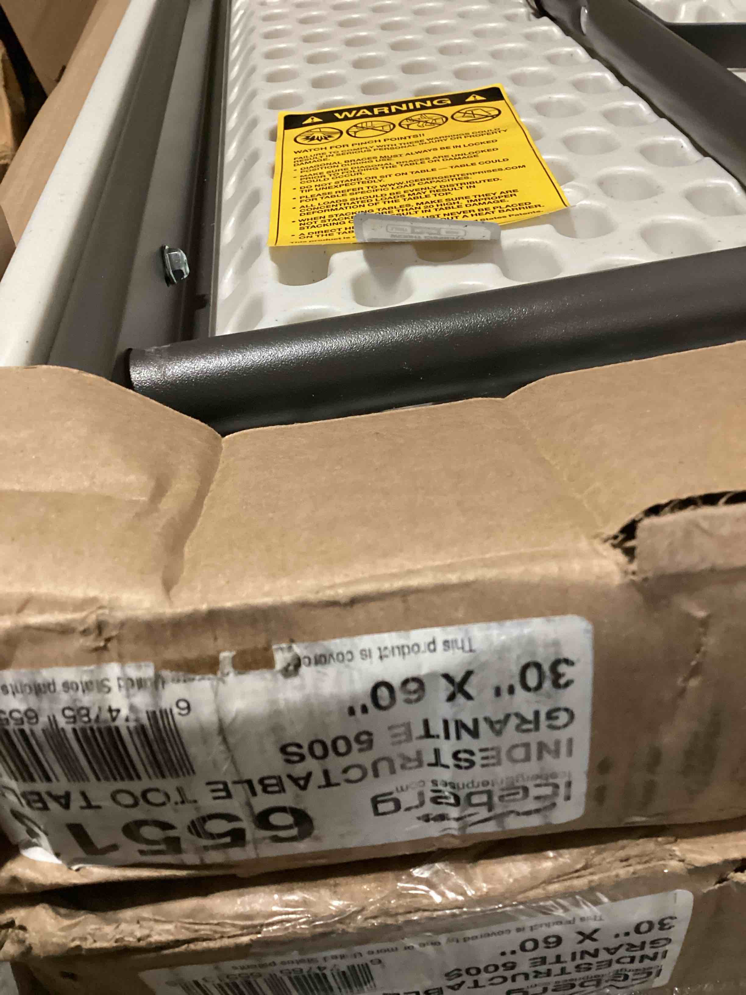 https://s3.amazonaws.com/lotting-images-prod/NKYBargainOutlett/TEA3906149_1781893740556.jpeg