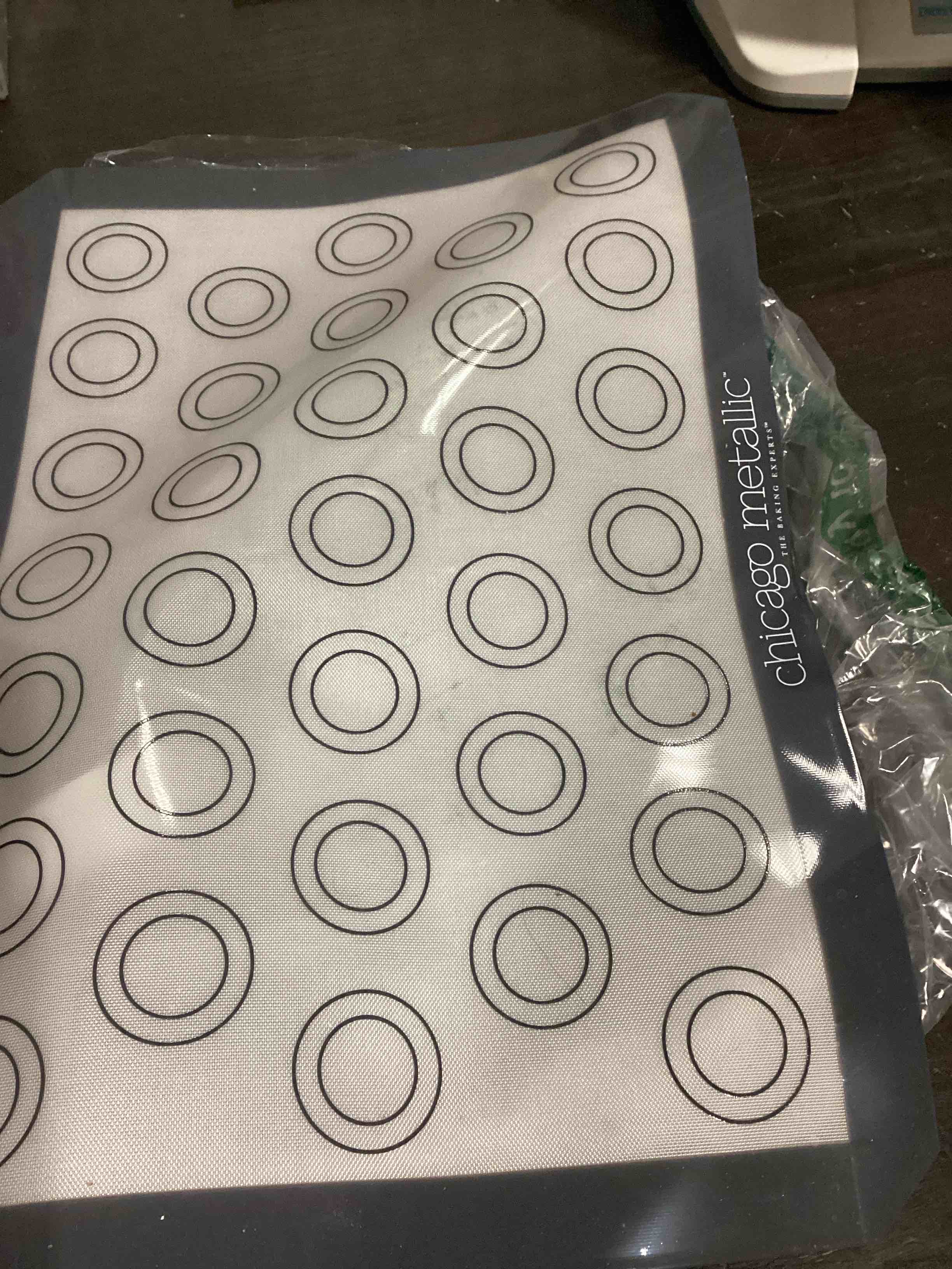Condition photo showing Good Condition for chicago metallic silicone pastry mat with measurements,, baking mat with cookie marks gray 16.5x11.5 inch
