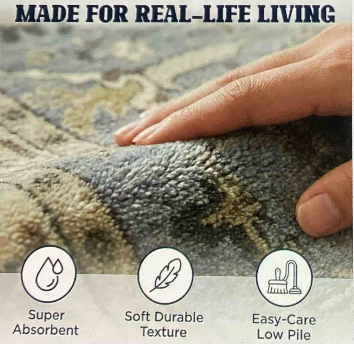Condition photo showing Good Condition for muddy mat muddy carpet dusk ball 2’ x 3’ wash area rug for living room bedroom and dining room room