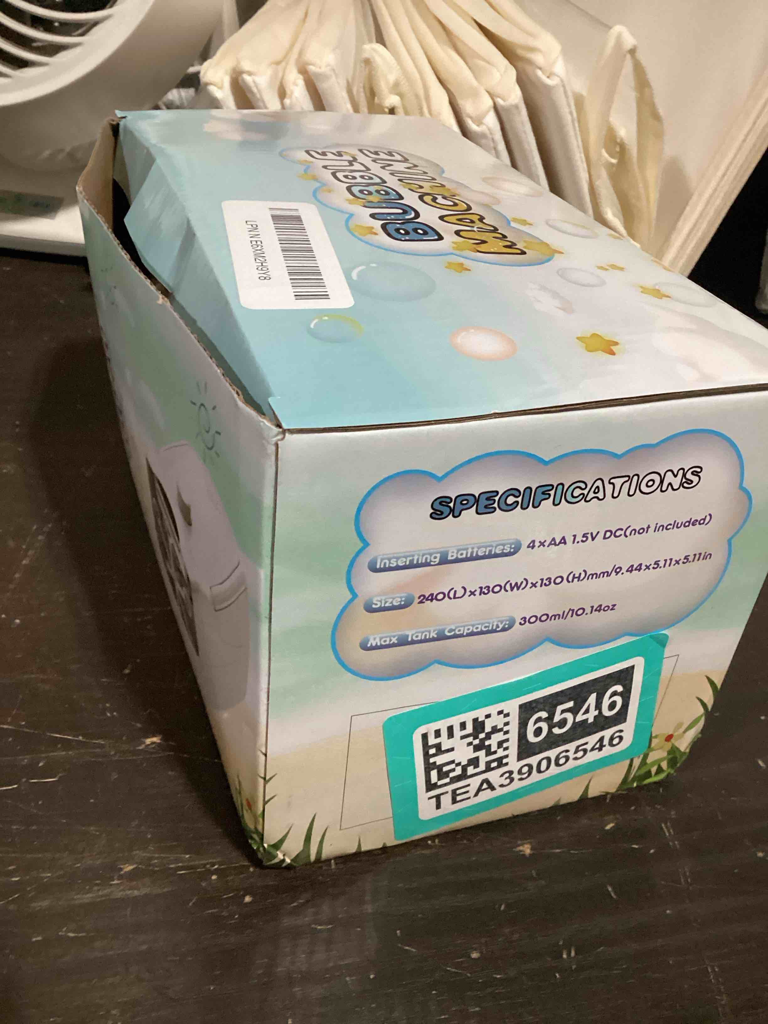Condition photo showing Good Condition for bubble machine, automatic 18000+ per minute big bubbles blower maker for kids toddlers with 2 speeds,6 wands,operated by plugin or batteries for outdoor/indoor birthday parties,wedding (white)