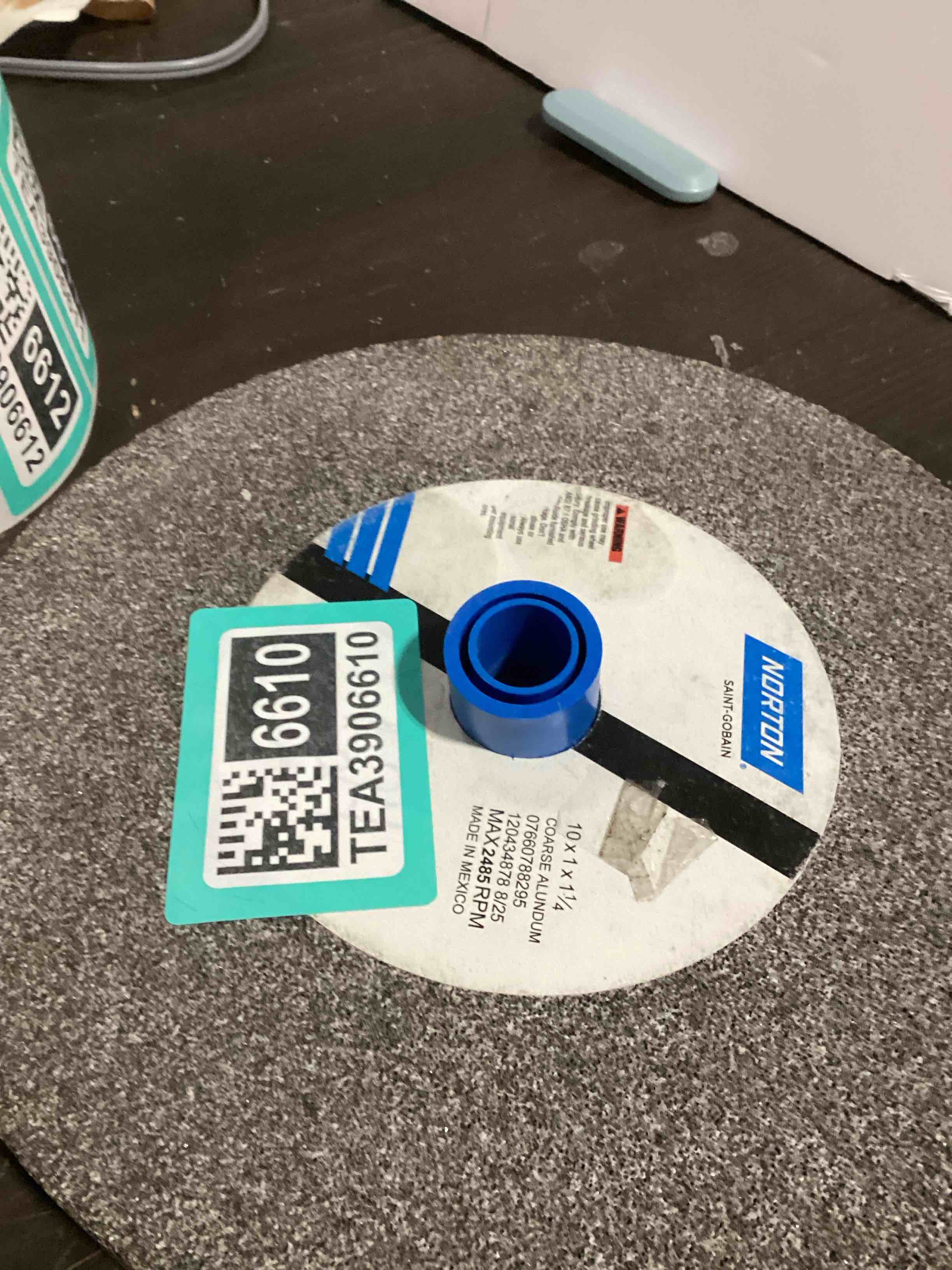 Condition photo showing Good Condition for norton 6-inch aluminum oxide grinding wheel for bench grinders, premium quality, very fine grit, pack of 1