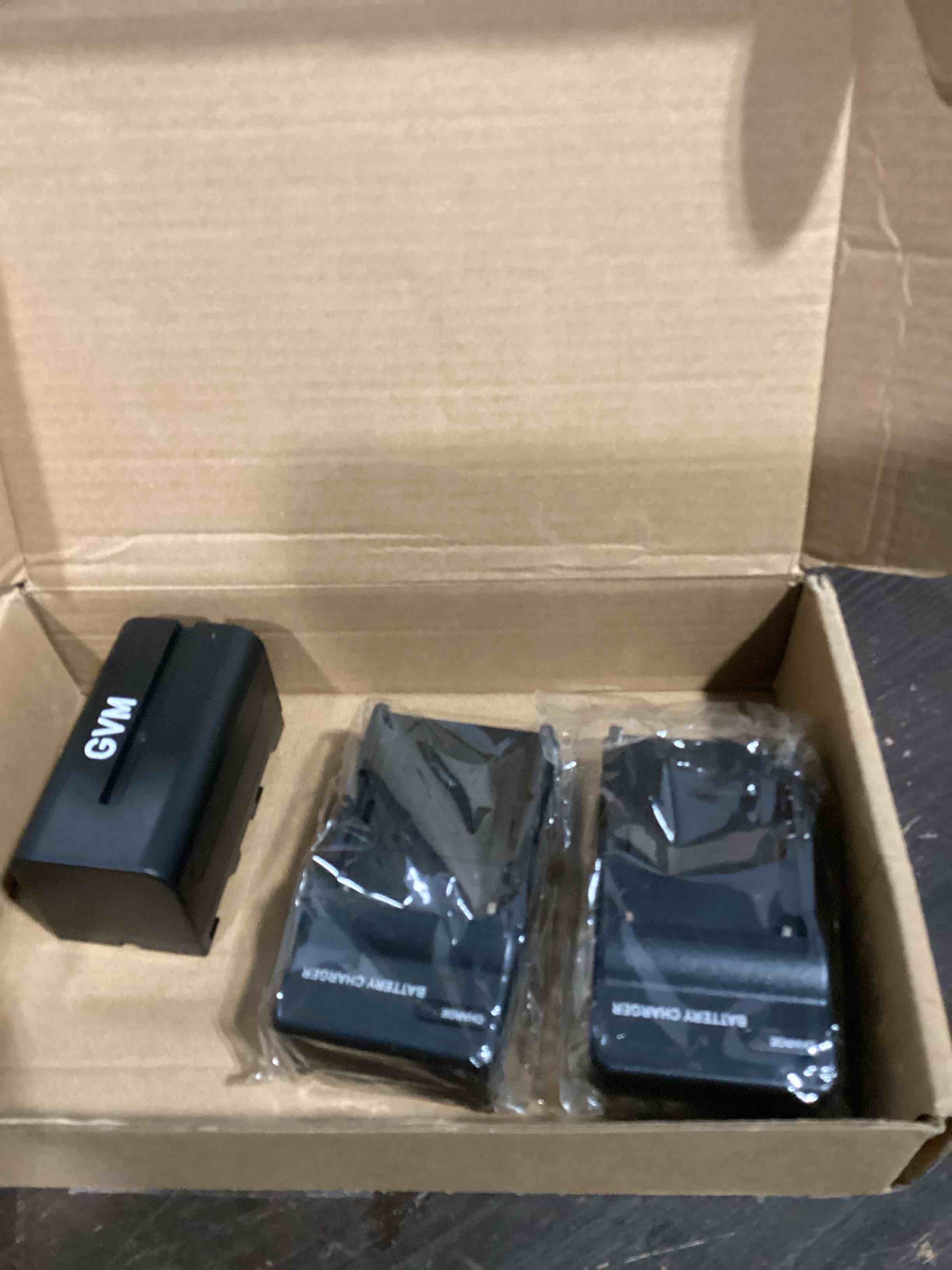 Condition photo showing Good Condition for gvm 2 pack np-f750 replacement batteries and chargers for np-f975, np-f960, np-f950, np-f930, np-f770, np-f750, np-f550, dcr, dsr, hdr, fdr, hvr, hvl and led light