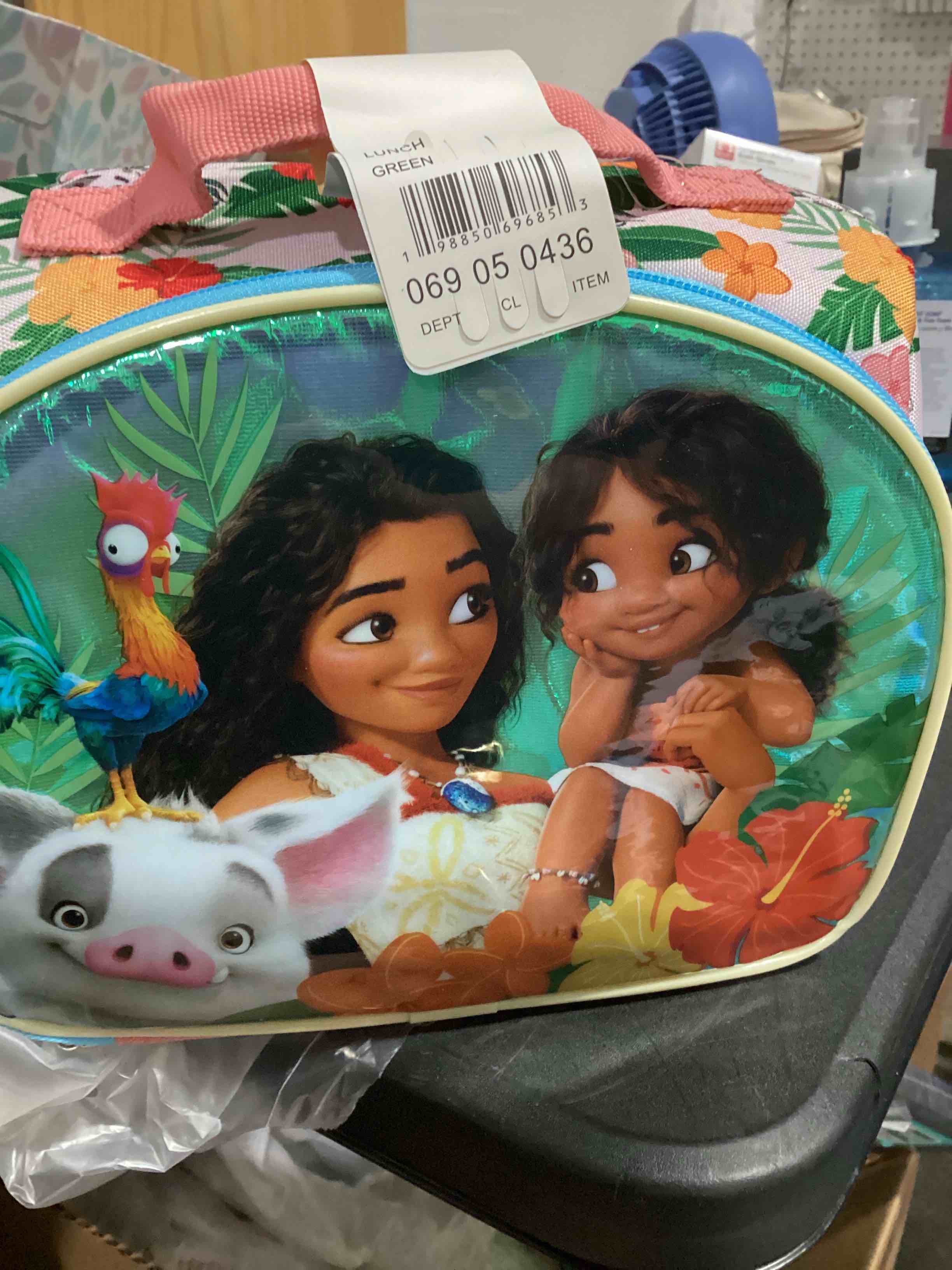 Condition photo showing Good Condition for fast forward moana rectangle lunch bag- anct