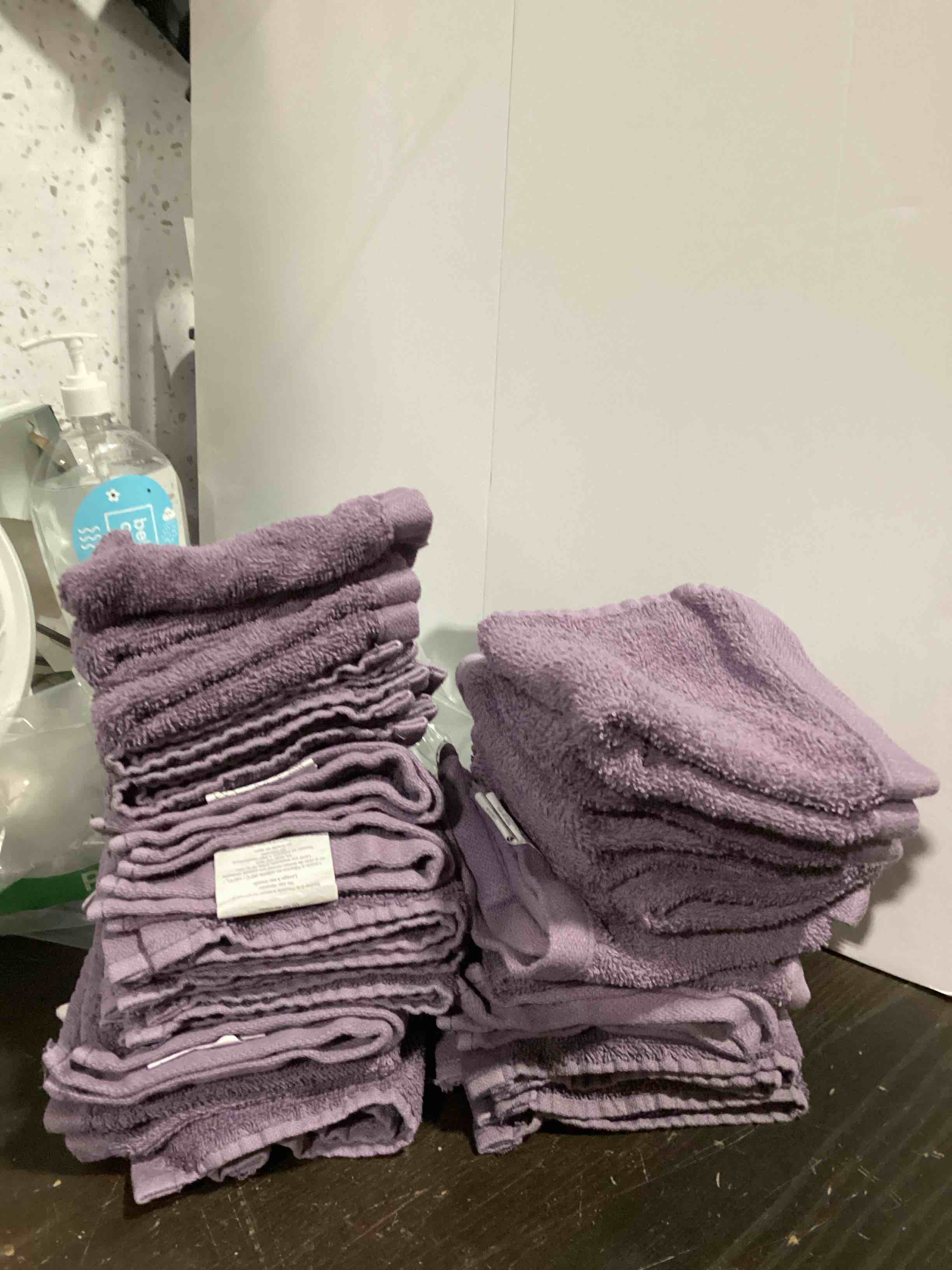 Condition photo showing Good Condition for amazon basics highly absorbent, fast drying 100% cotton washcloths for bathroom, machine washable, 12 x 12 inches, lavender, 24-pack
