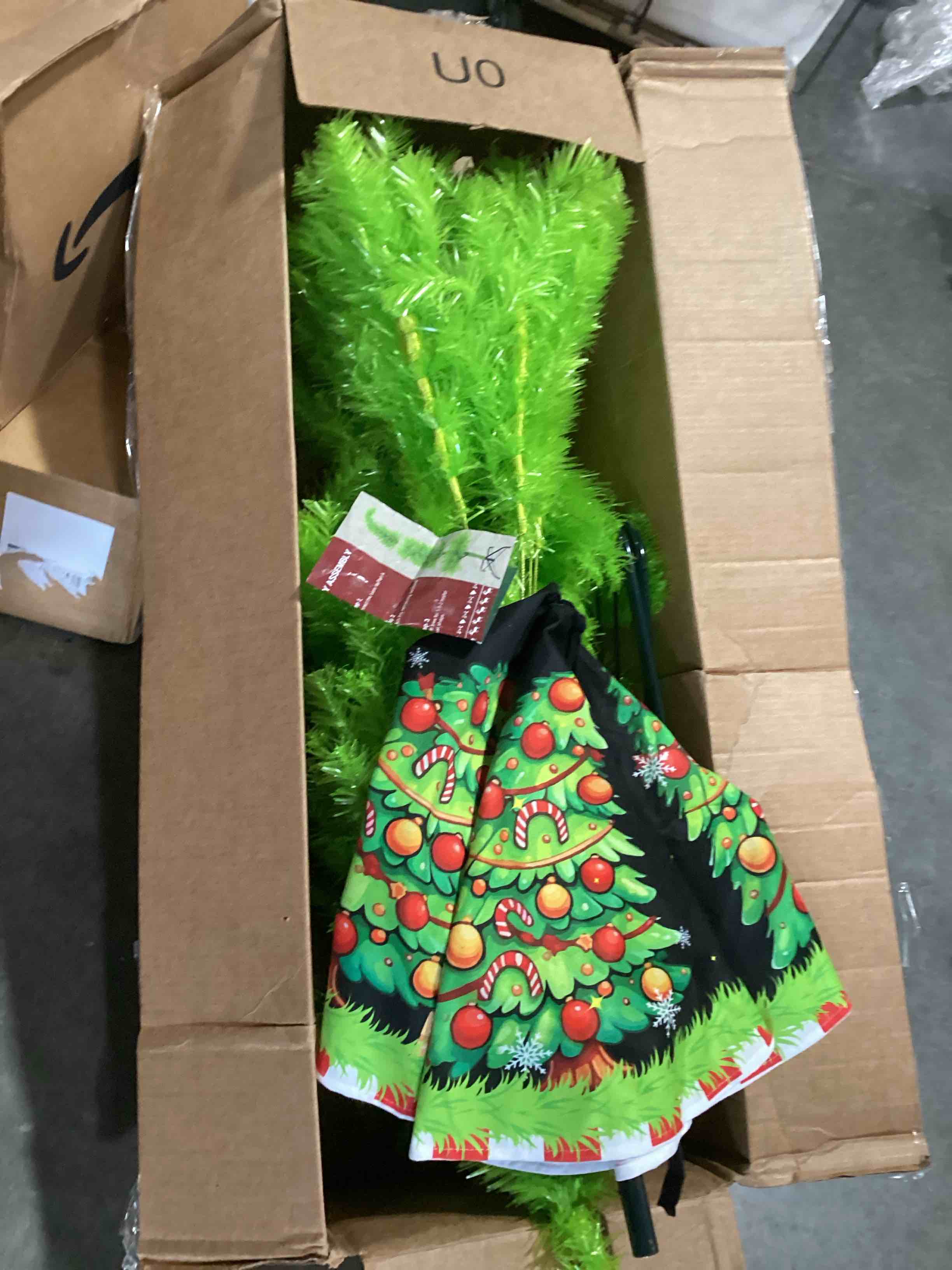 https://s3.amazonaws.com/lotting-images-prod/NKYBargainOutlett/TEA3906939_1783531567460.jpeg