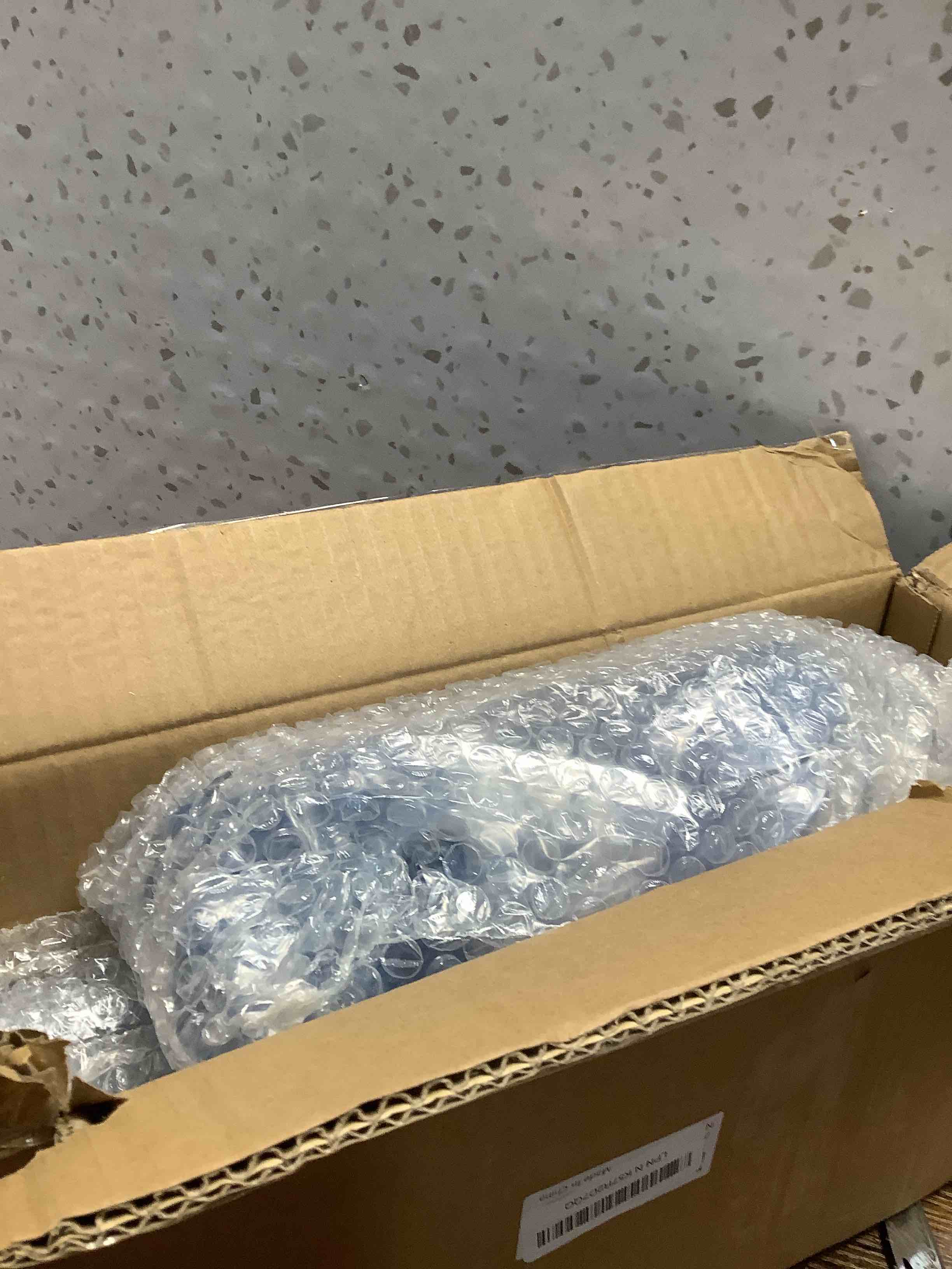 Condition photo showing Good Condition for XUWAIDSGN 24 Pack Blue Detachable 2 piece Champagne Flutes 5.5 Oz Unbreakable Plastic Mimosa Disposable Champagne Glasses Drinking Cups Stemmed Reusable Wine Toasting Glasses for Wedding Dusty Blue 24