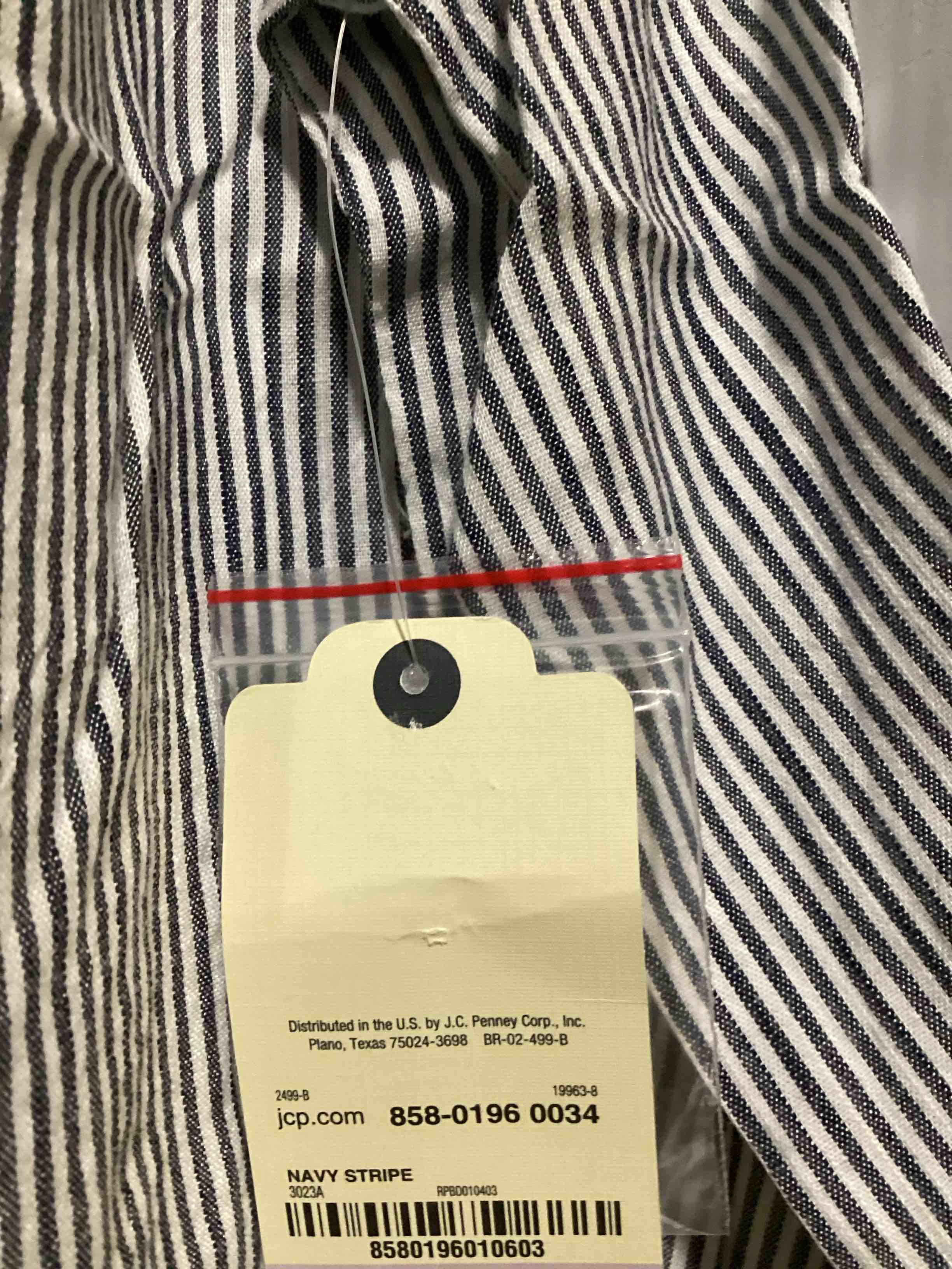 https://s3.amazonaws.com/lotting-images-prod/NKYBargainOutlett/TEA4990034_1783520921610.jpeg