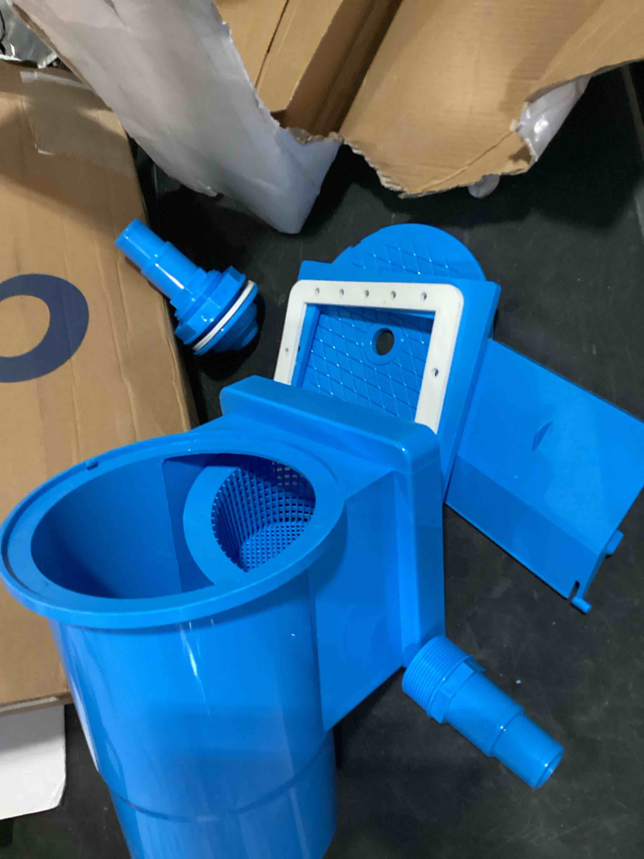 Condition photo showing Good Condition for bluswim standard pool wall skimmer for above ground pools, heavy duty abs through wall pool skimmers with return jet & vacuum plate, thru-wall skimmer kit compatible with all width 6 '' openings