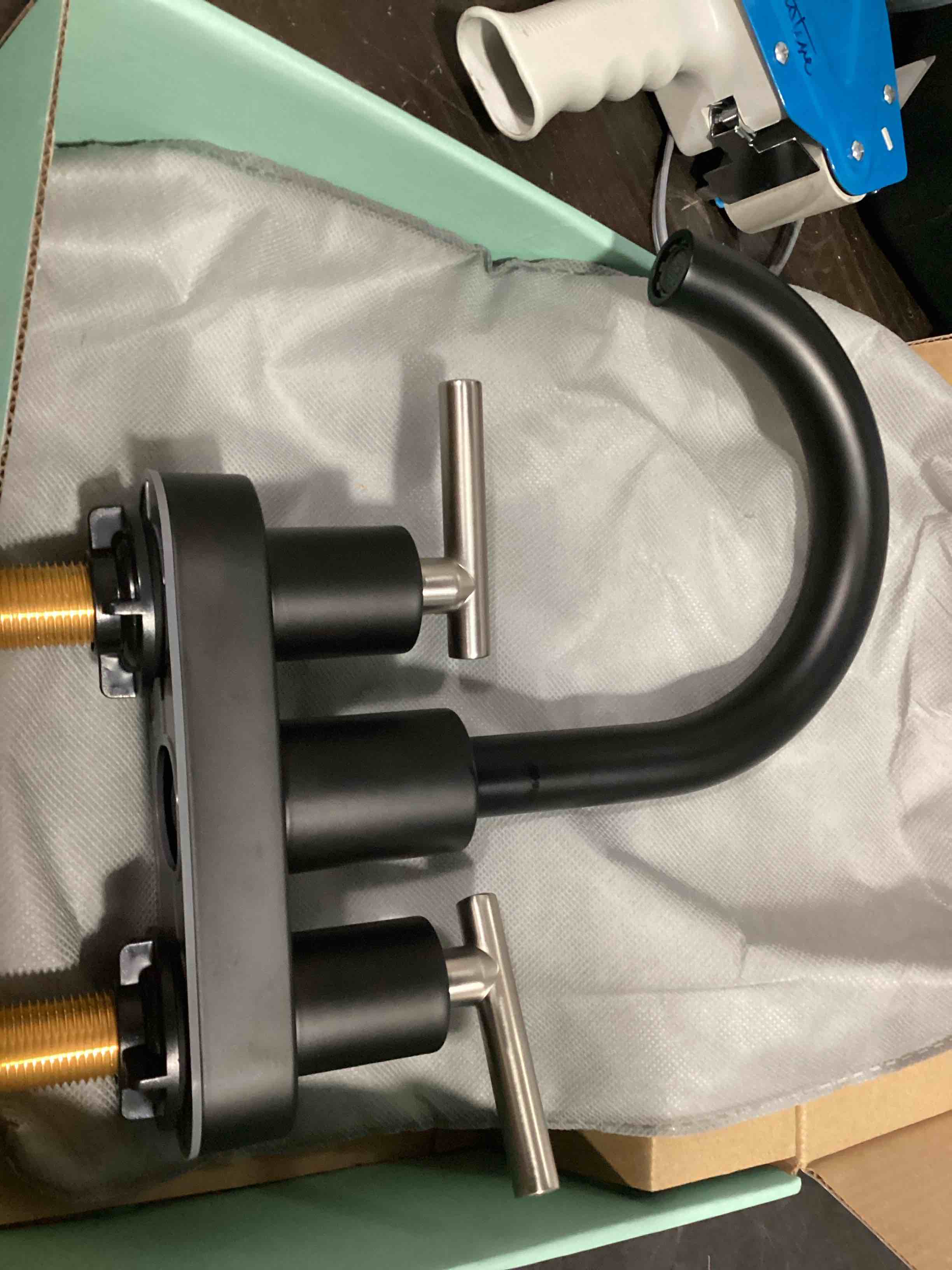 Condition photo showing Good Condition for forious 4 inch centerset bathroom sink faucet black and brushed nickel, 2 handle rv bathroom sink faucet matte black 4" with pop up dain, 24 in hot and cold water hoses, and 360 degree swivel spout