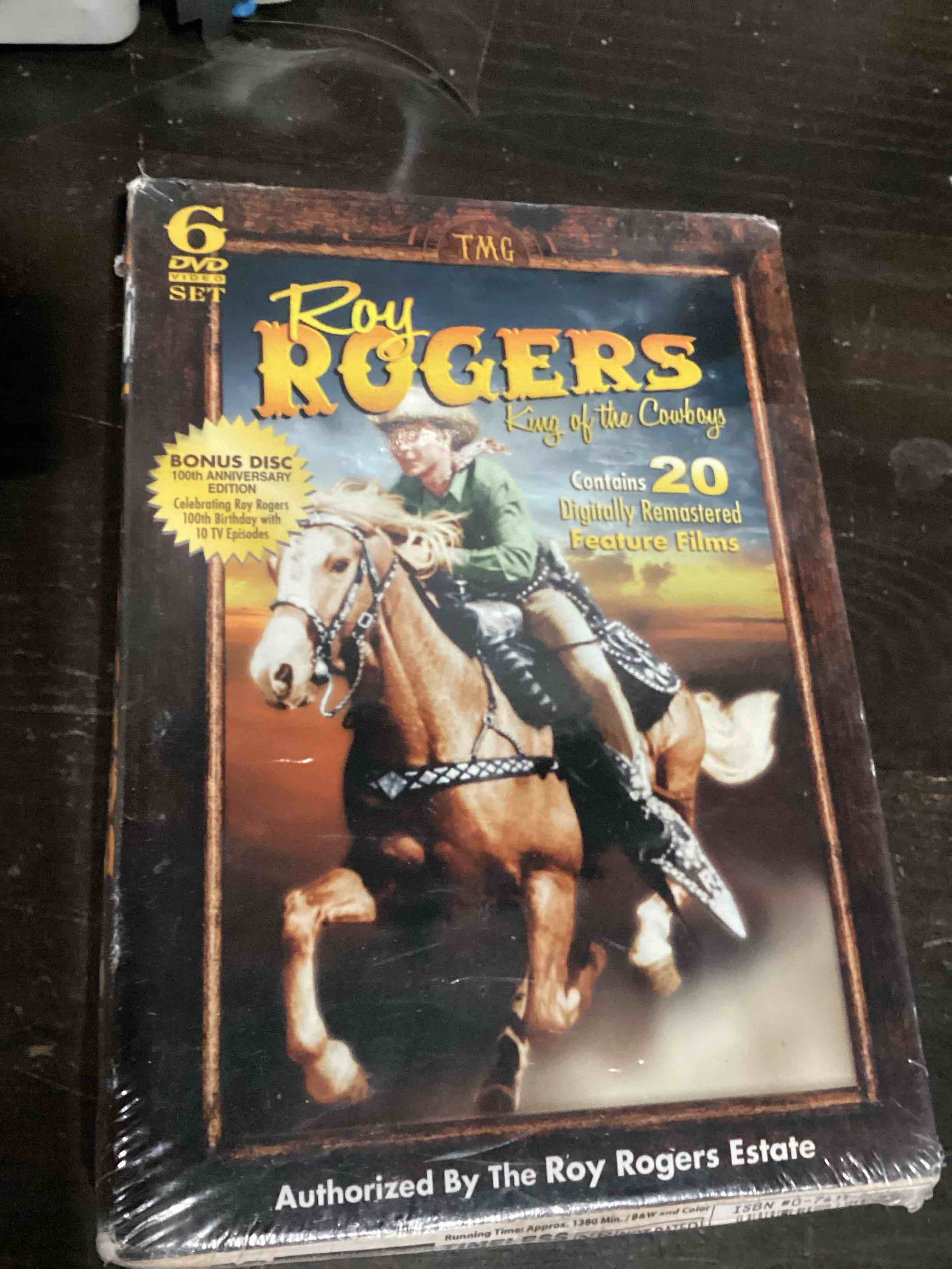Condition photo showing Good Condition for roy rogers - king of the cowboys - 20 feature films and more on 6 dvd set!