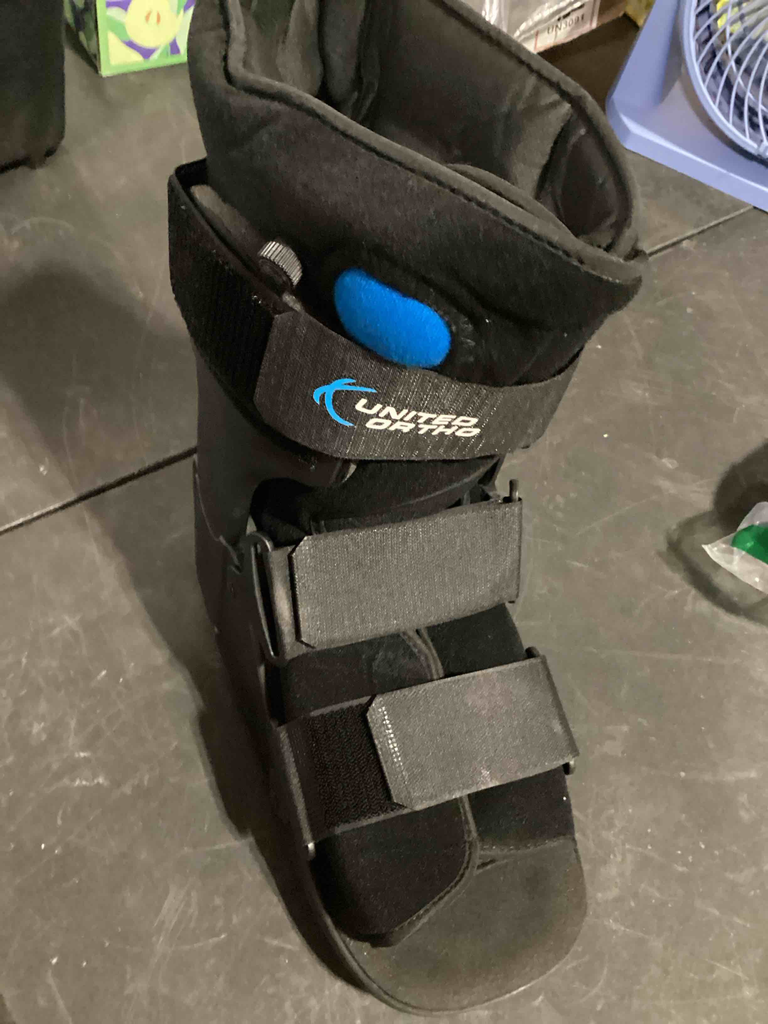 Condition photo showing Good Condition for united ortho short air cam walker fracture boot, large, black black large boot