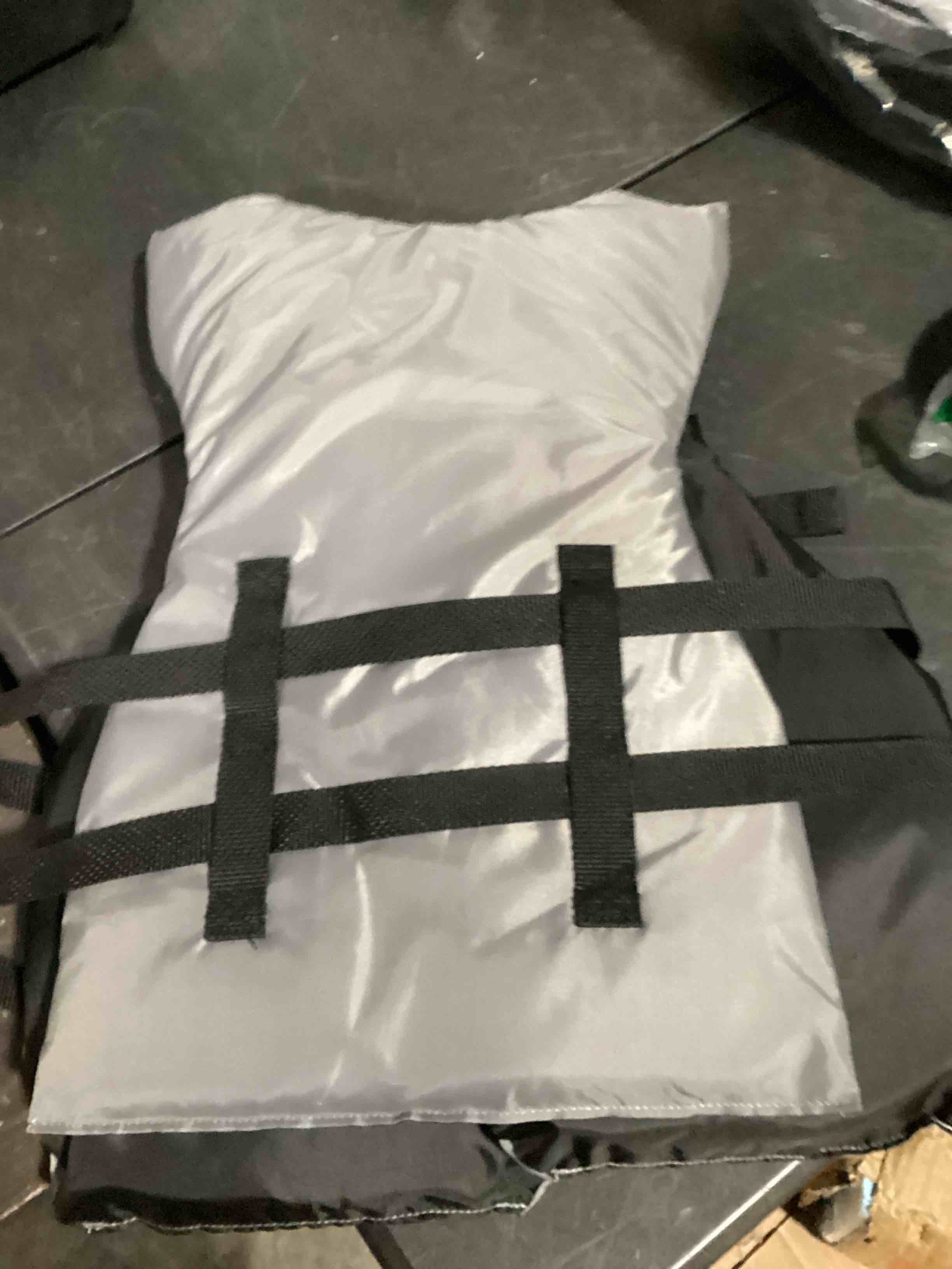 Condition photo showing New/Like New for speedo adult basic lifejacket vest, light grey/black
