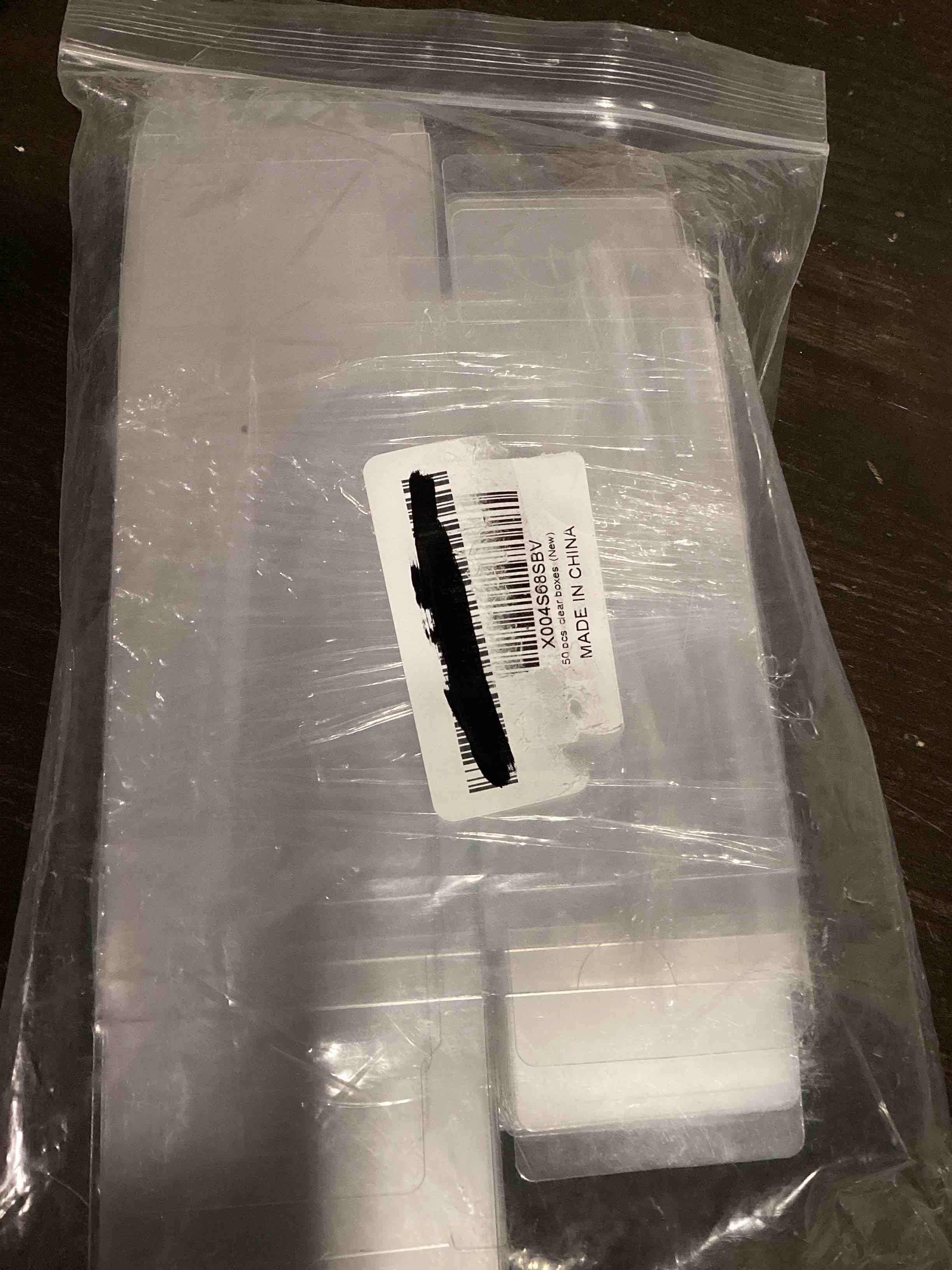 Condition photo showing Good Condition for 50pack 4.5 x 2.2 x 2 clear chocolate covered strawberry boxes for 2, macaron boxes for 4, cookies & small treats for wedding, birthday party favors & holiday packaging 50 4.5x2.2x2inches