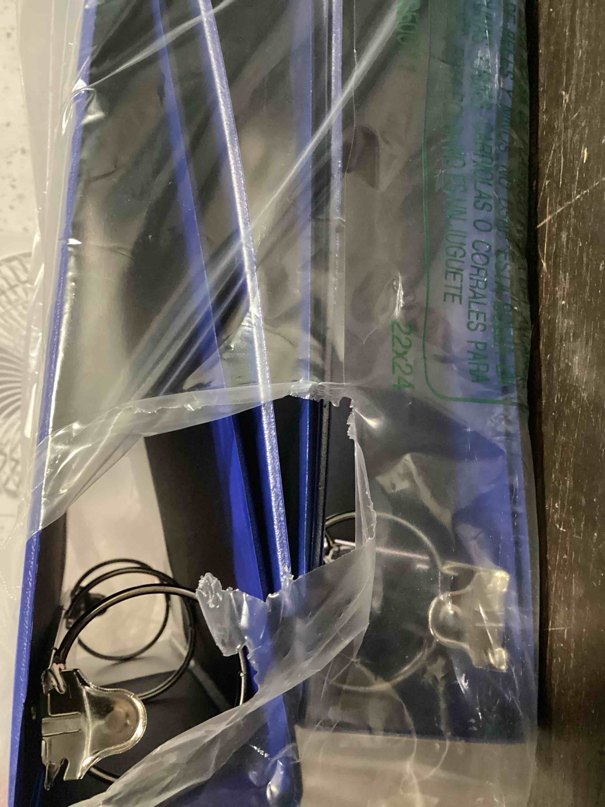 Condition photo showing Good Condition for samsill 3 inch 3 ring binders, economy round ring, clear view cover, 550 sheet capacity - for school, home, office - blue, 4 pack