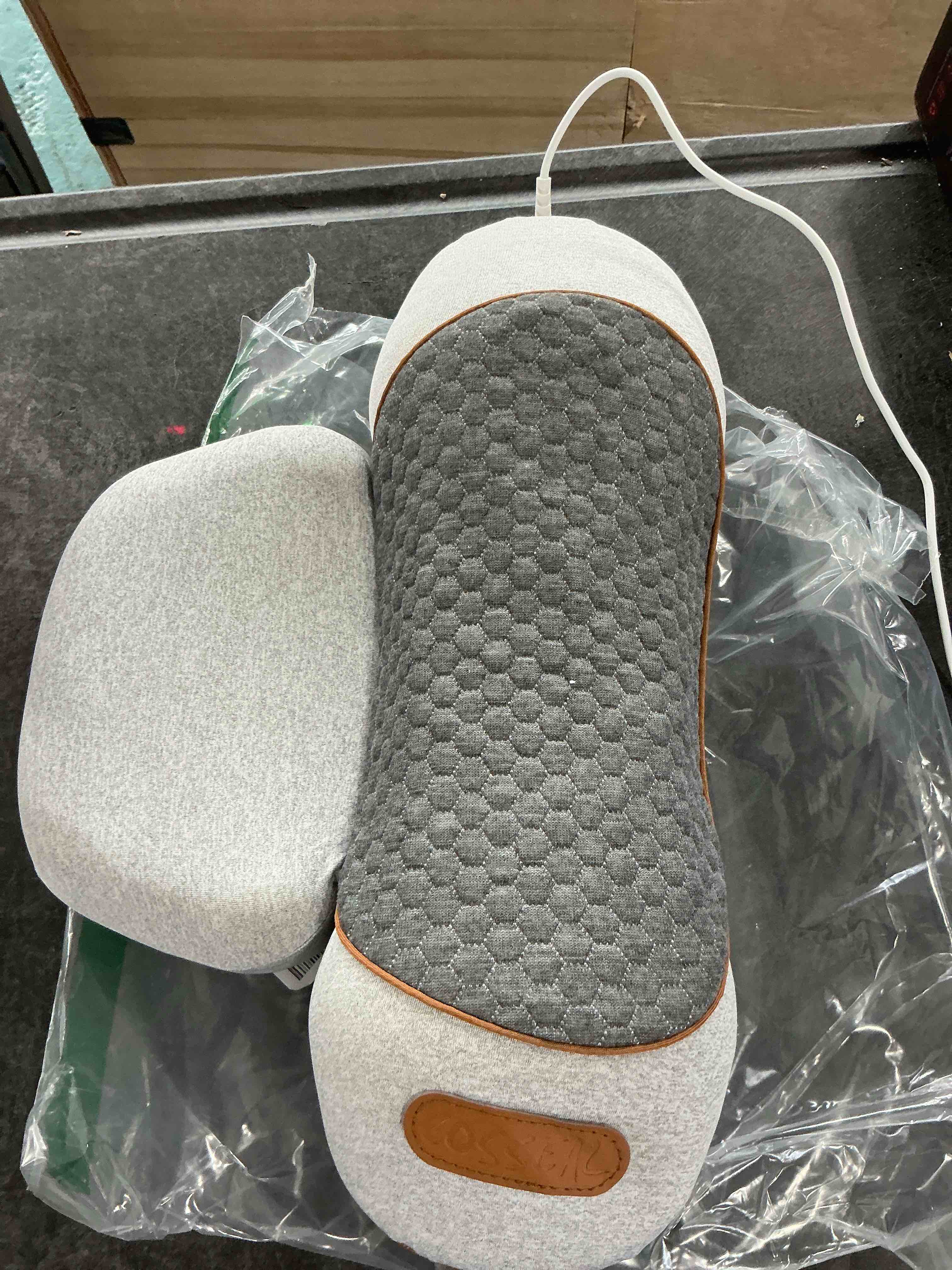 Neck Massager, 3-in-1 Pillow Massage Neck Hump for Shoulder Pain, Cordless Electric Traction Massage