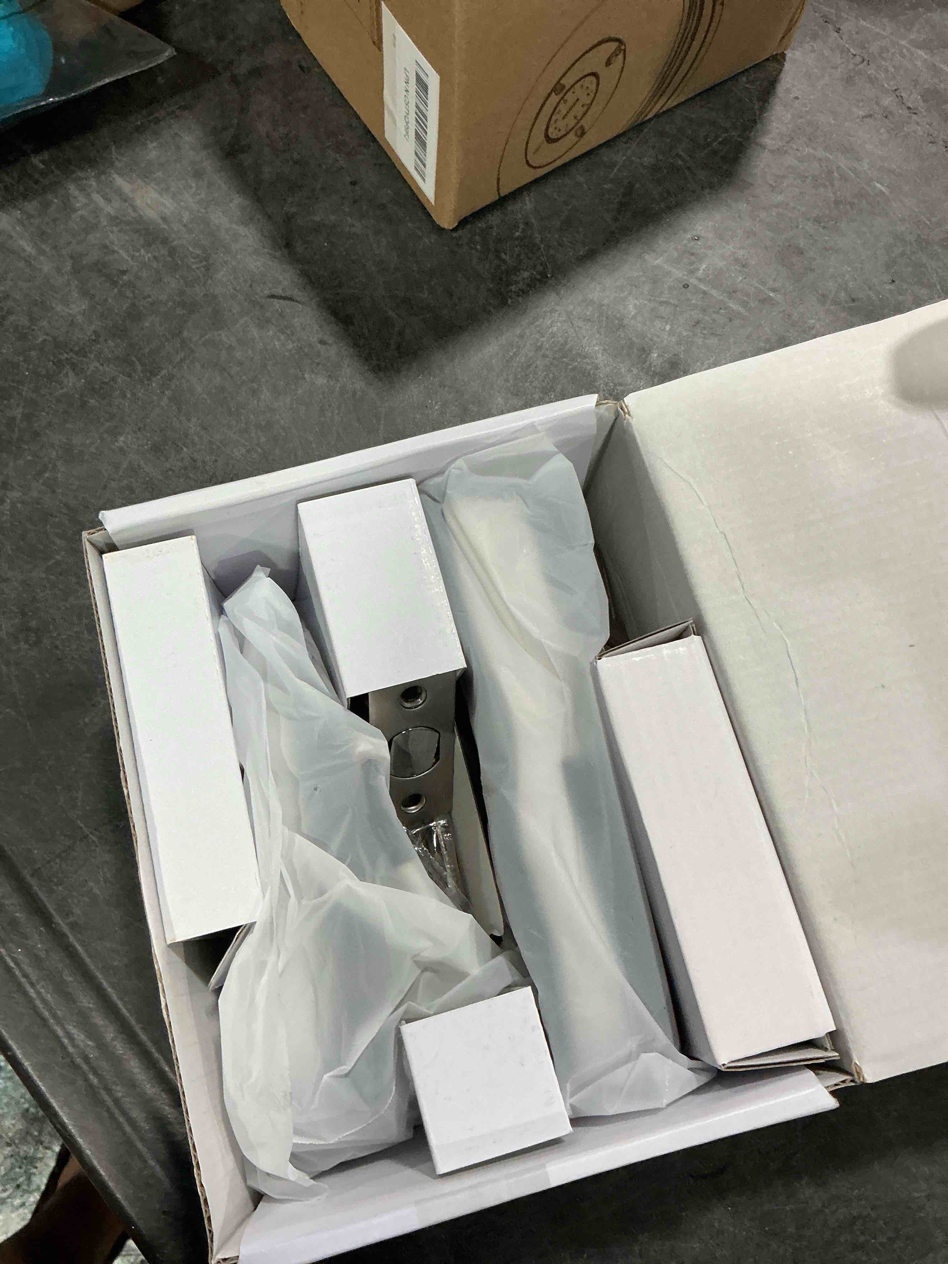 https://s3.amazonaws.com/lotting-images-prod/NonstopDeals/BRN3616294_1756686423716.jpeg