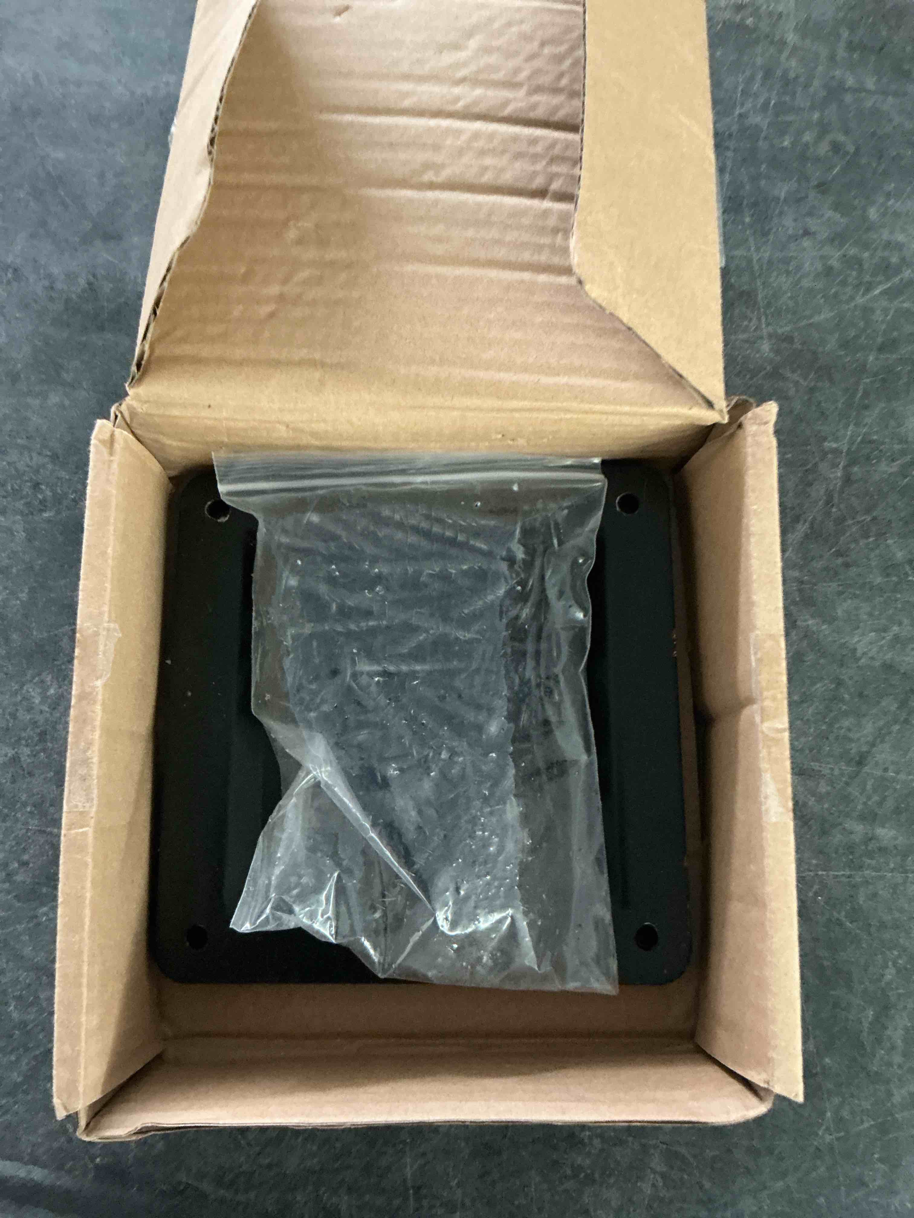 https://s3.amazonaws.com/lotting-images-prod/NonstopDeals/BRN3616355_1756829760772.jpeg