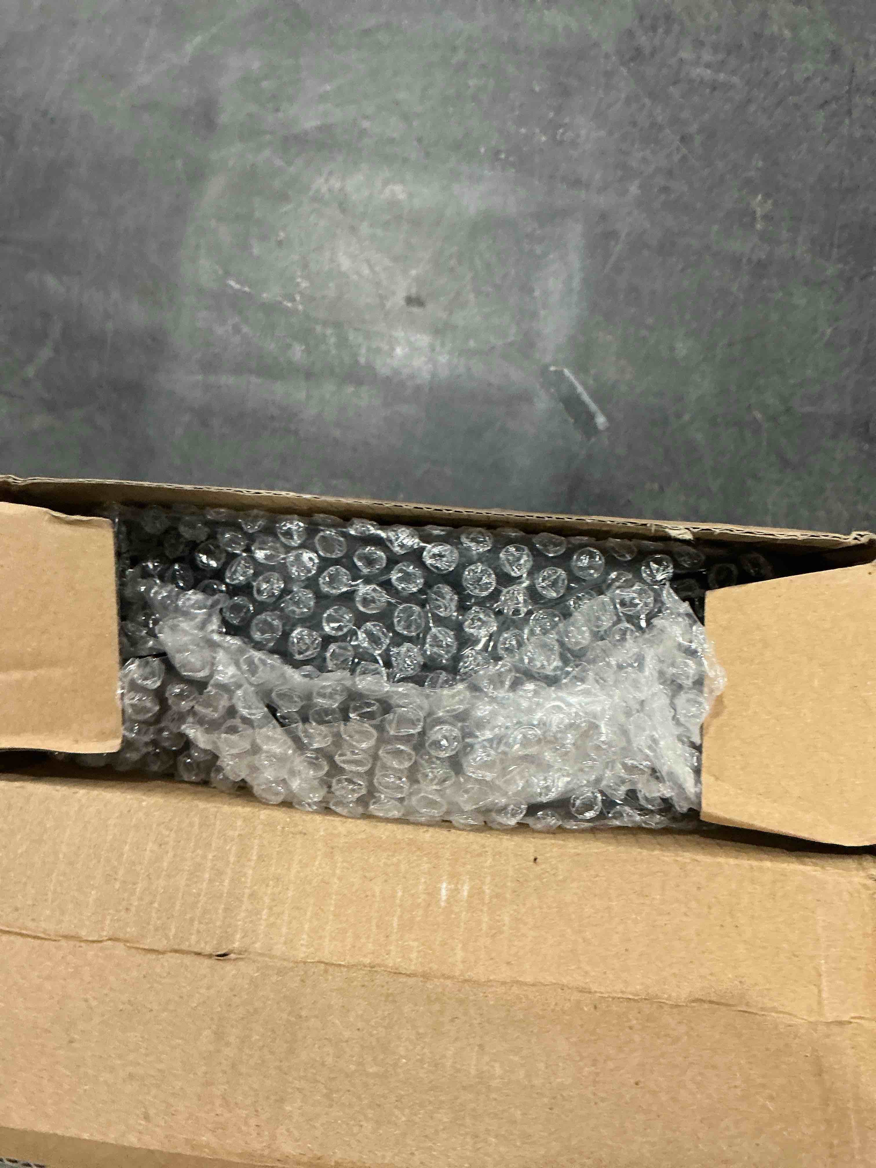 https://s3.amazonaws.com/lotting-images-prod/NonstopDeals/BRN3616477_1756852048172.jpeg