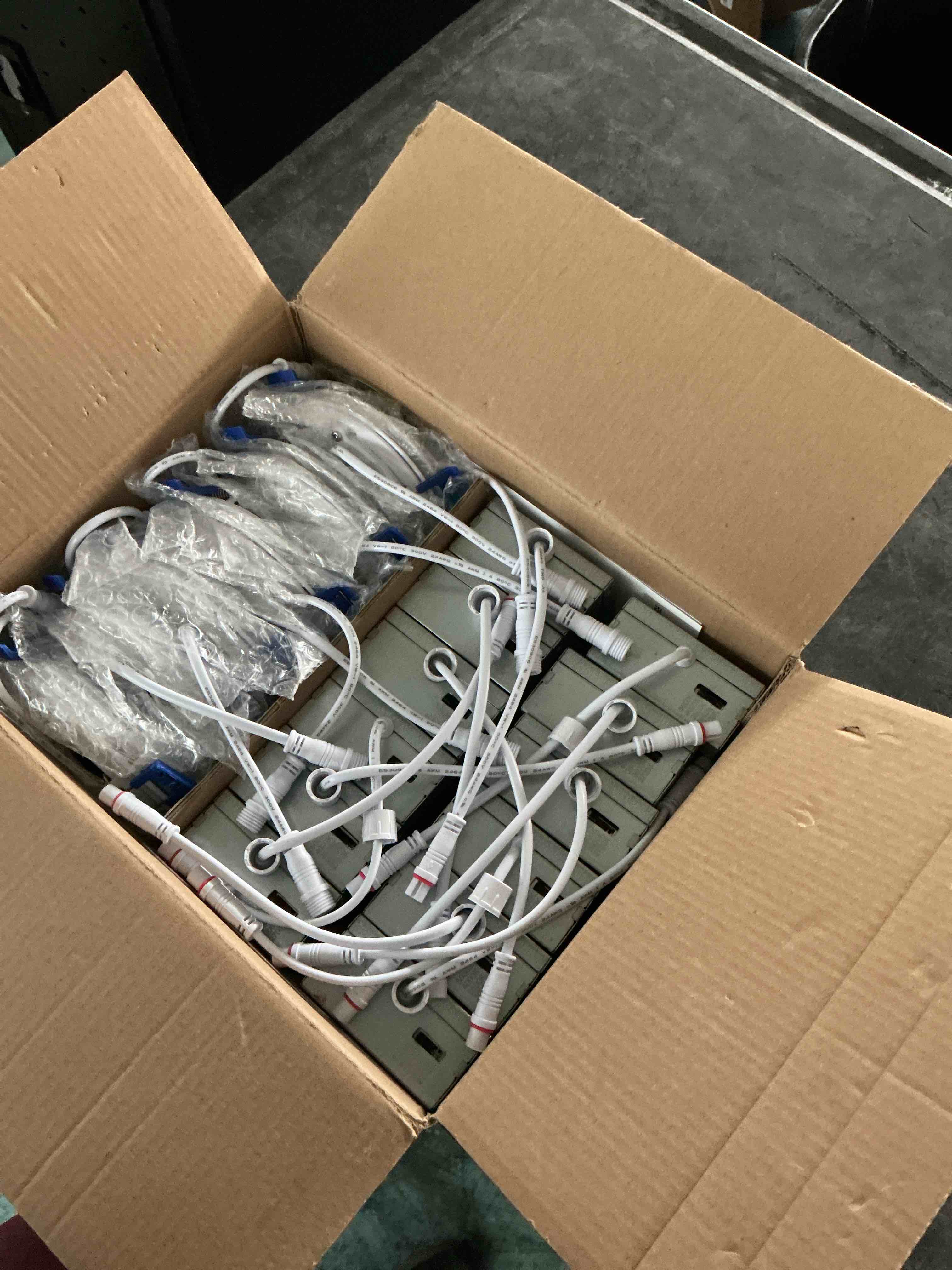 https://s3.amazonaws.com/lotting-images-prod/NonstopDeals/BRN3616530_1756921283291.jpeg