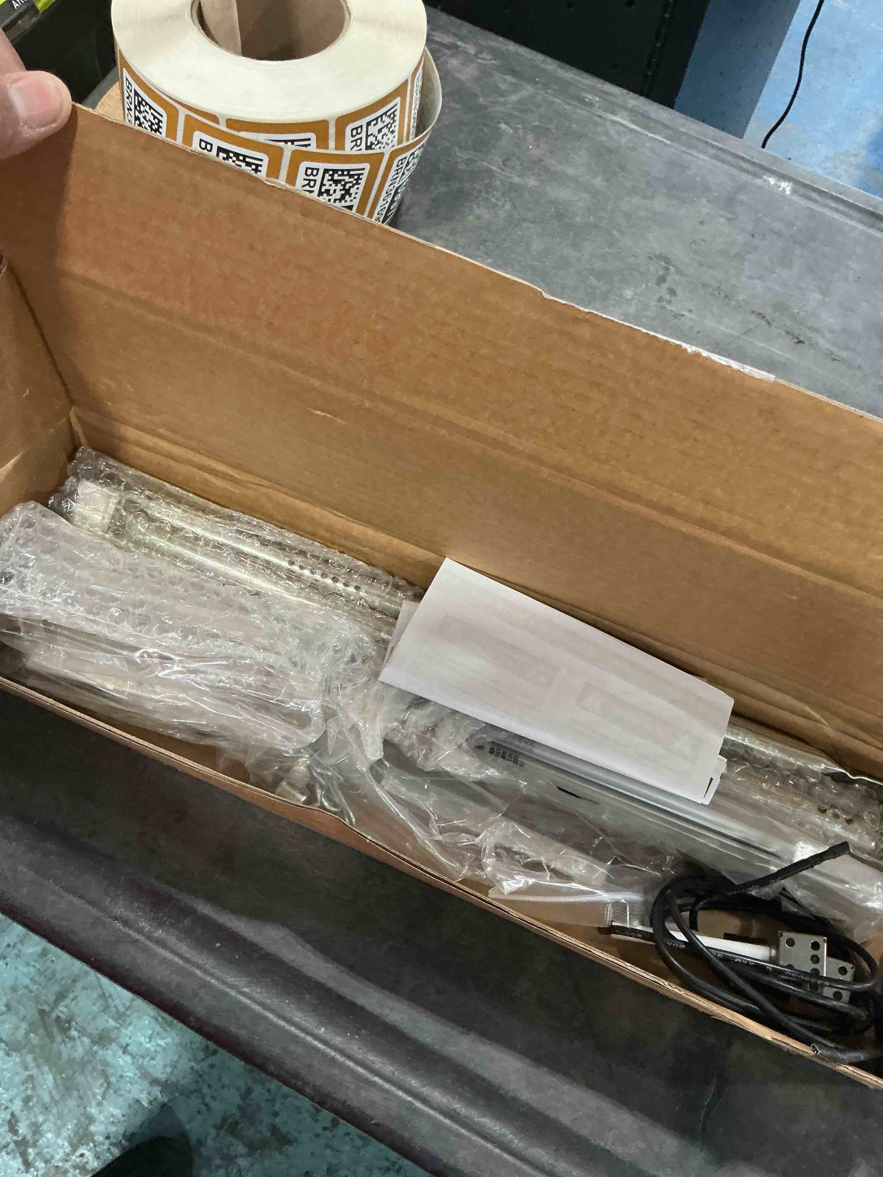 https://s3.amazonaws.com/lotting-images-prod/NonstopDeals/BRN3616990_1757350453303.jpeg