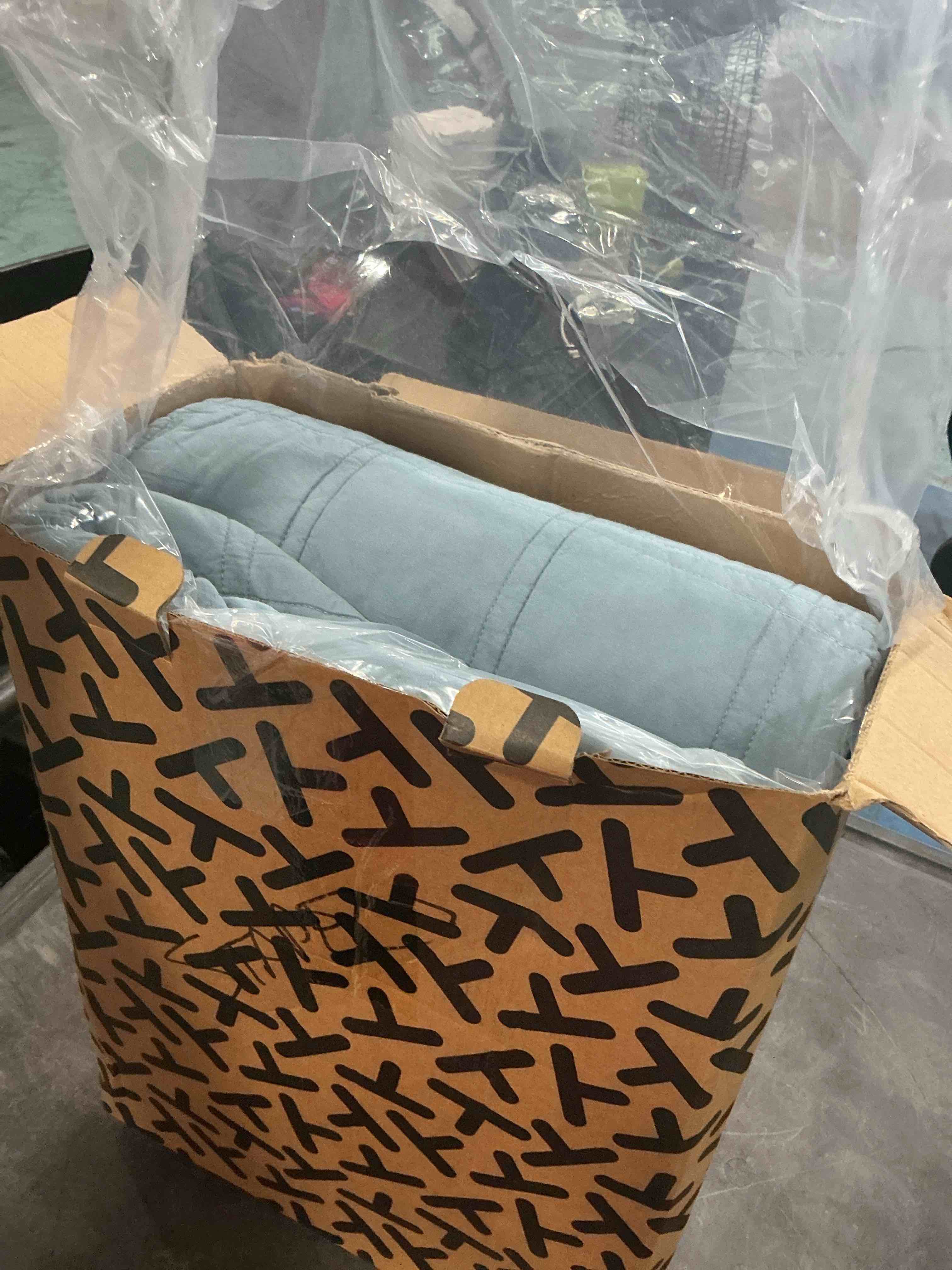 https://s3.amazonaws.com/lotting-images-prod/NonstopDeals/BRN3617003_1757351425750.jpeg