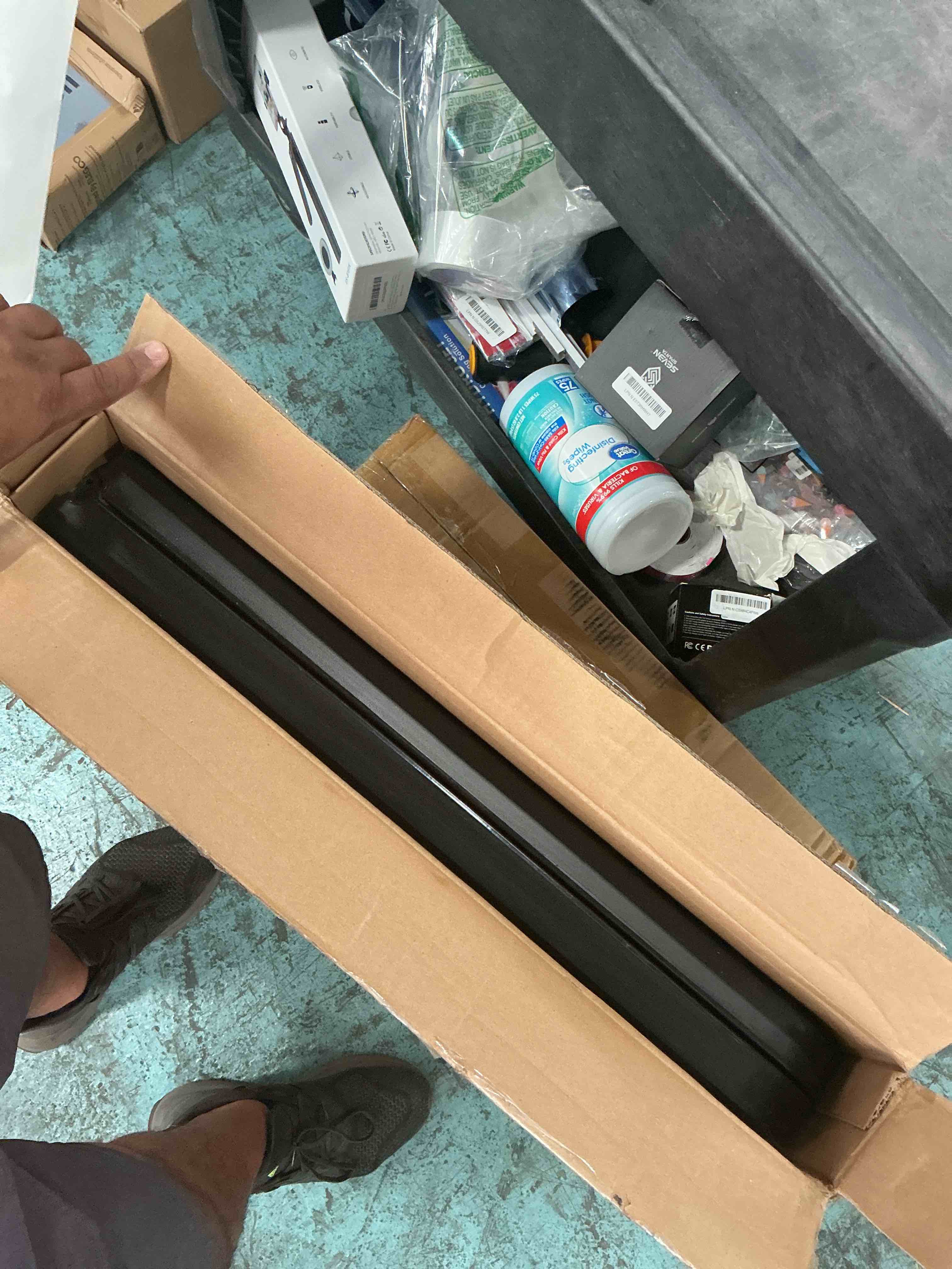 https://s3.amazonaws.com/lotting-images-prod/NonstopDeals/BRN3617052_1757356103281.jpeg