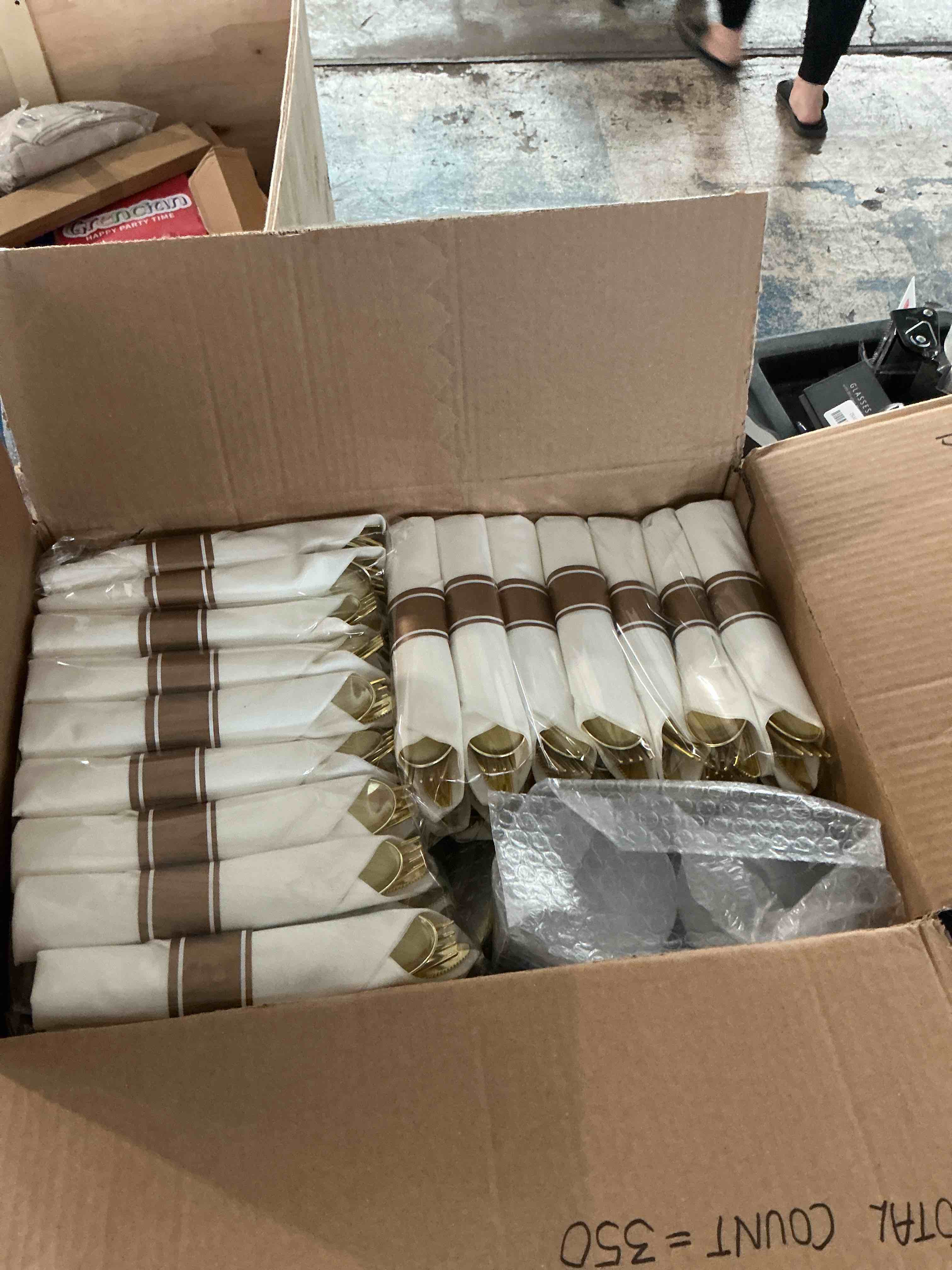 https://s3.amazonaws.com/lotting-images-prod/NonstopDeals/BRN3617457_1757535556297.jpeg