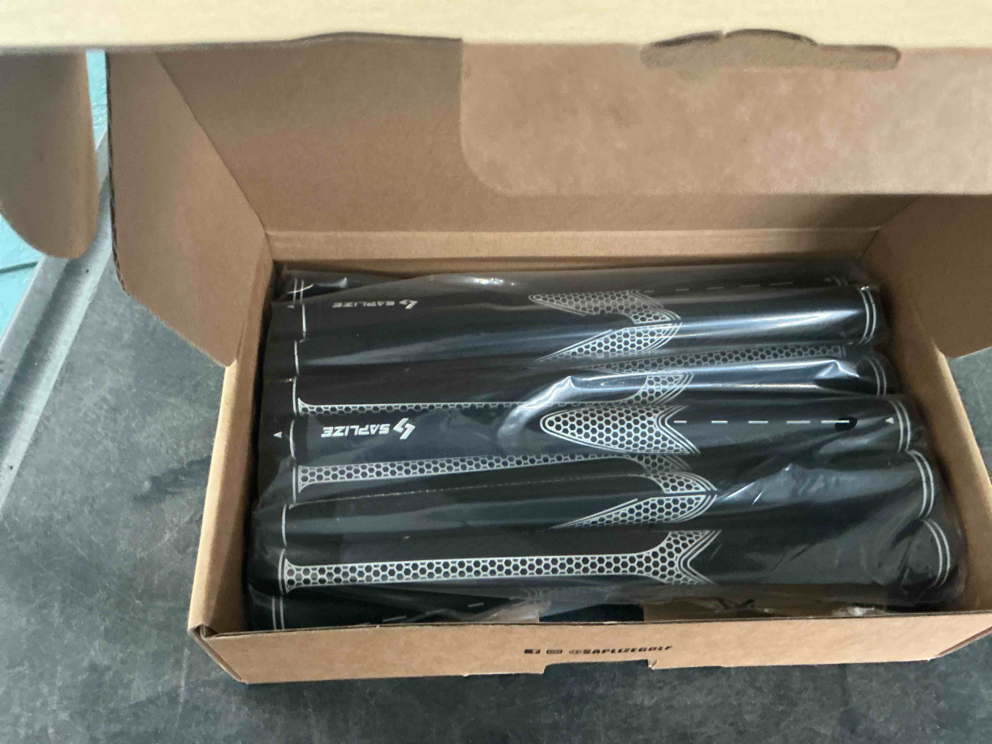 https://s3.amazonaws.com/lotting-images-prod/NonstopDeals/BRN3617723_1757692718564.jpeg