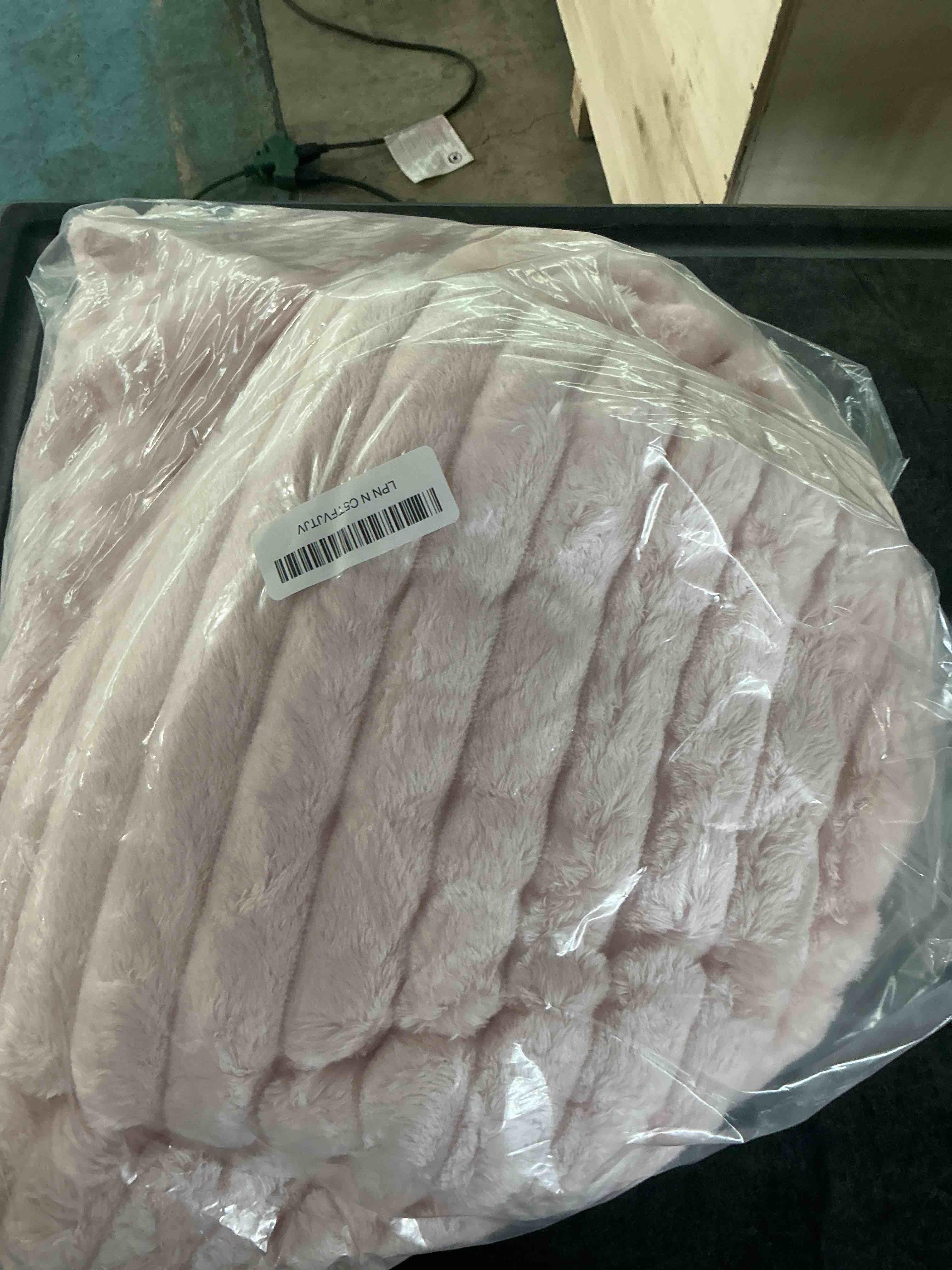 https://s3.amazonaws.com/lotting-images-prod/NonstopDeals/BRN3617725_1757693698936.jpeg